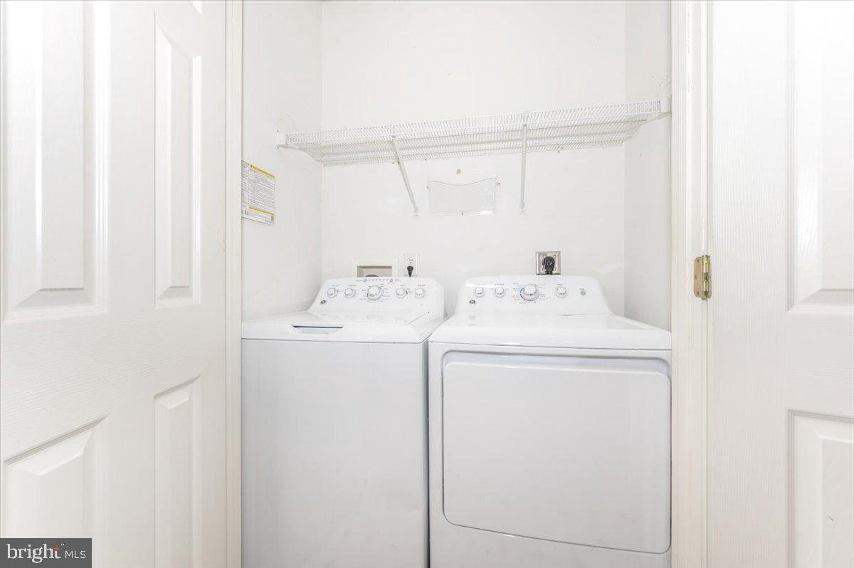 SYCAMORE VILLAGE - Residential