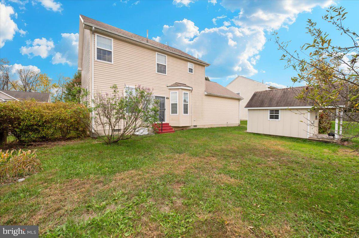 SYCAMORE VILLAGE - Residential