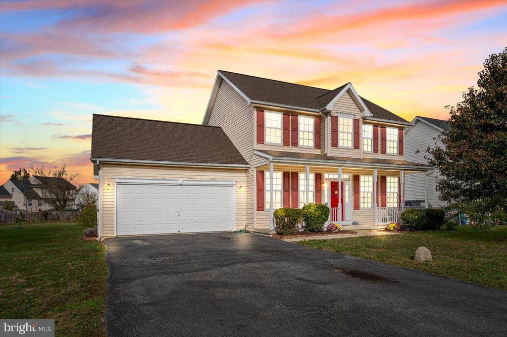Photo of 398 Good Drive, MARTINSBURG, WV 25405 (MLS # WVBE2045238)