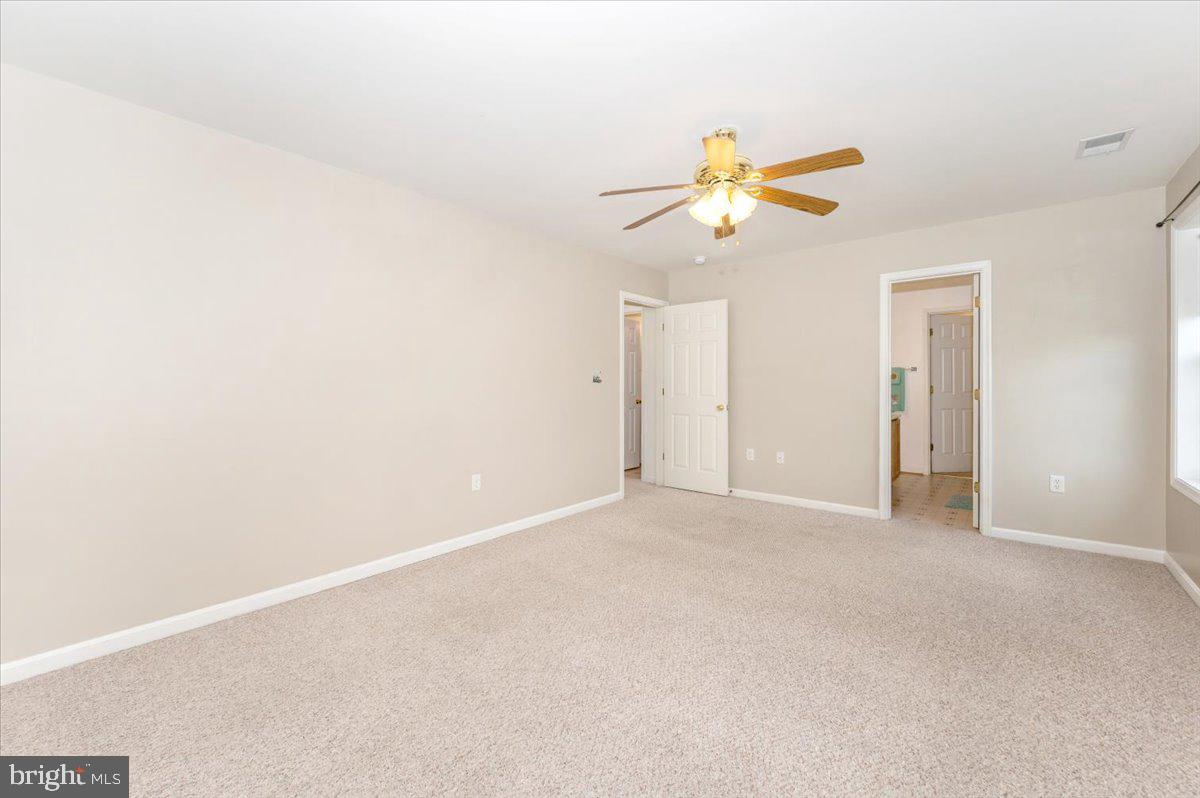 SYCAMORE VILLAGE - Residential