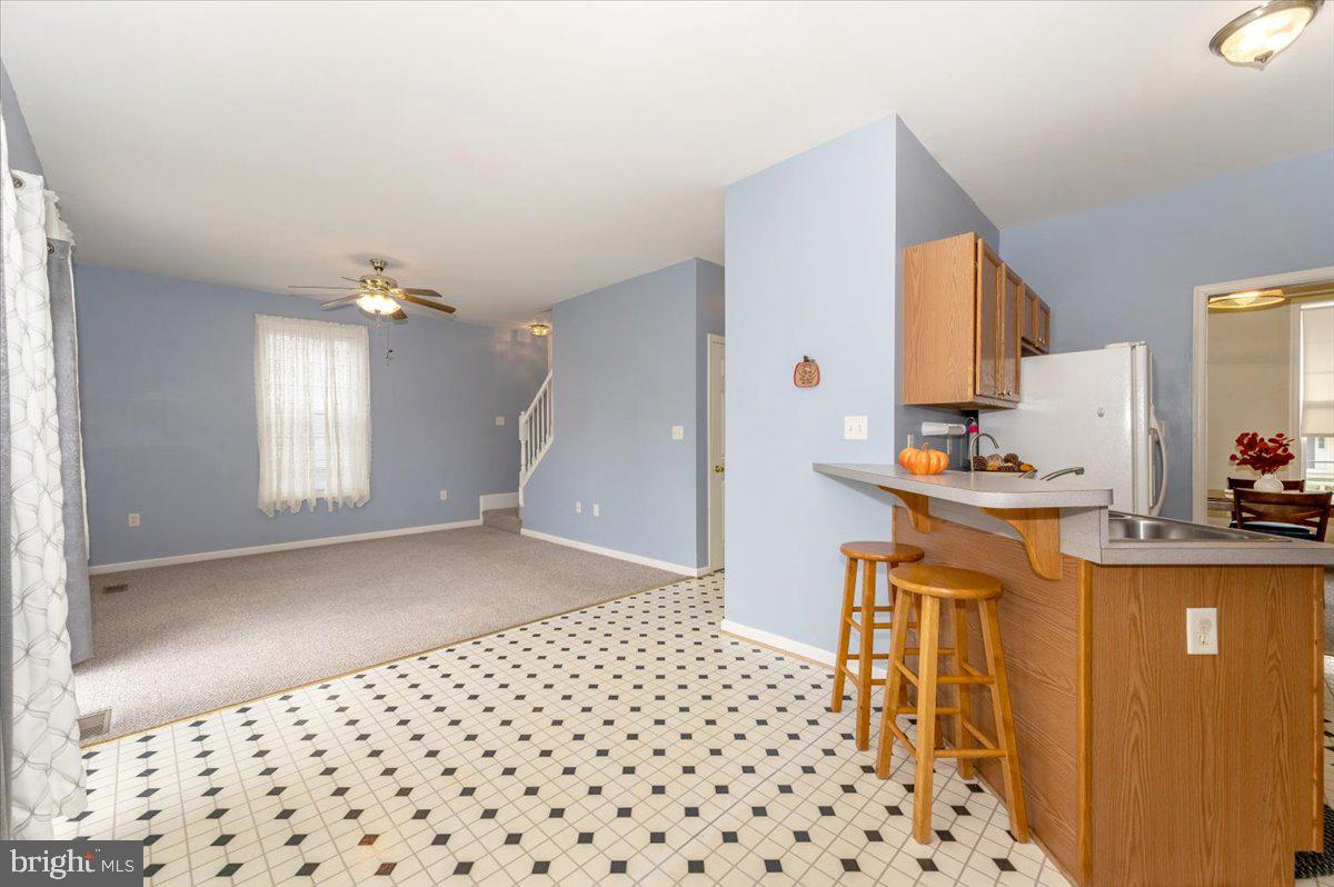 SYCAMORE VILLAGE - Residential