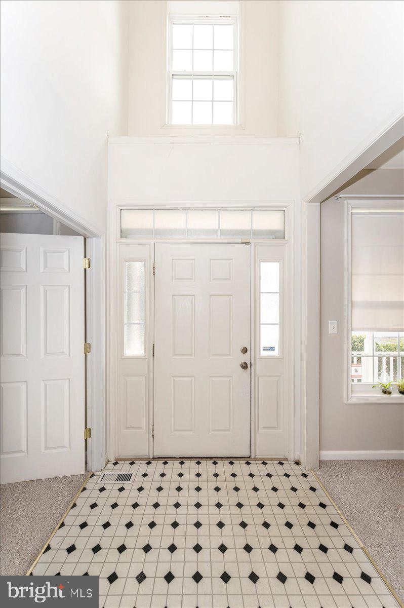 SYCAMORE VILLAGE - Residential