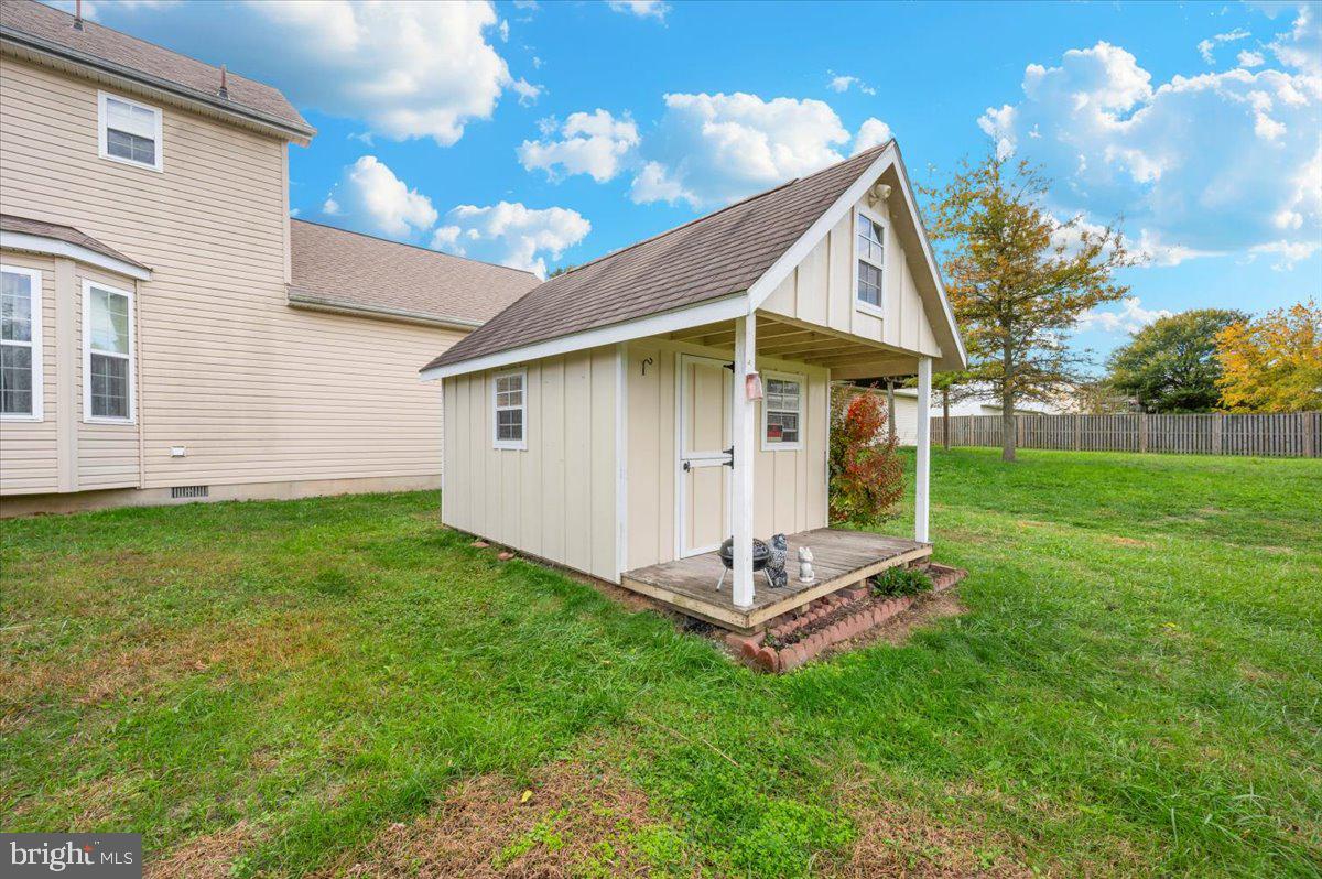 SYCAMORE VILLAGE - Residential