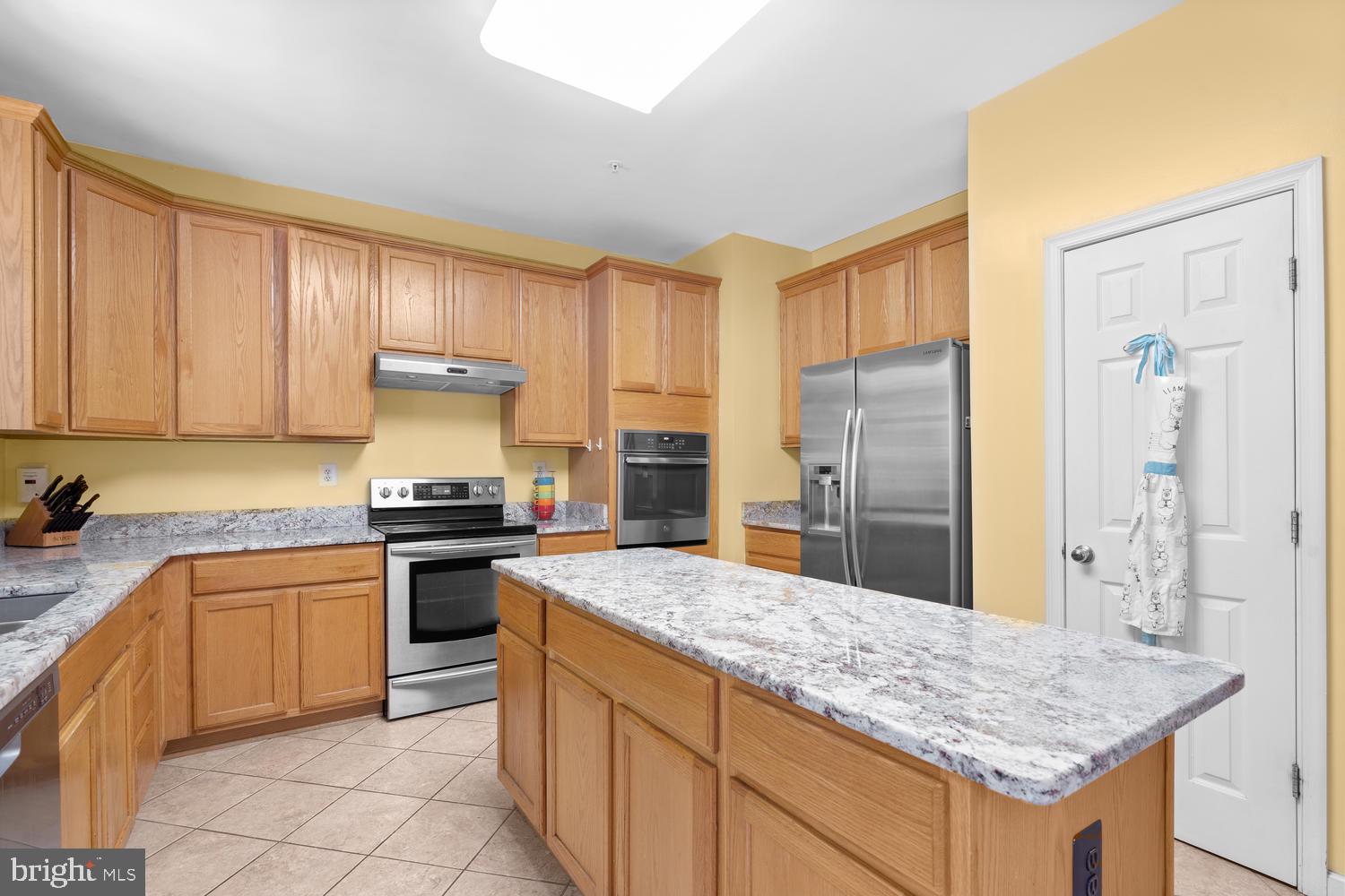 SUMNER GROVE PLAT 1> - Residential