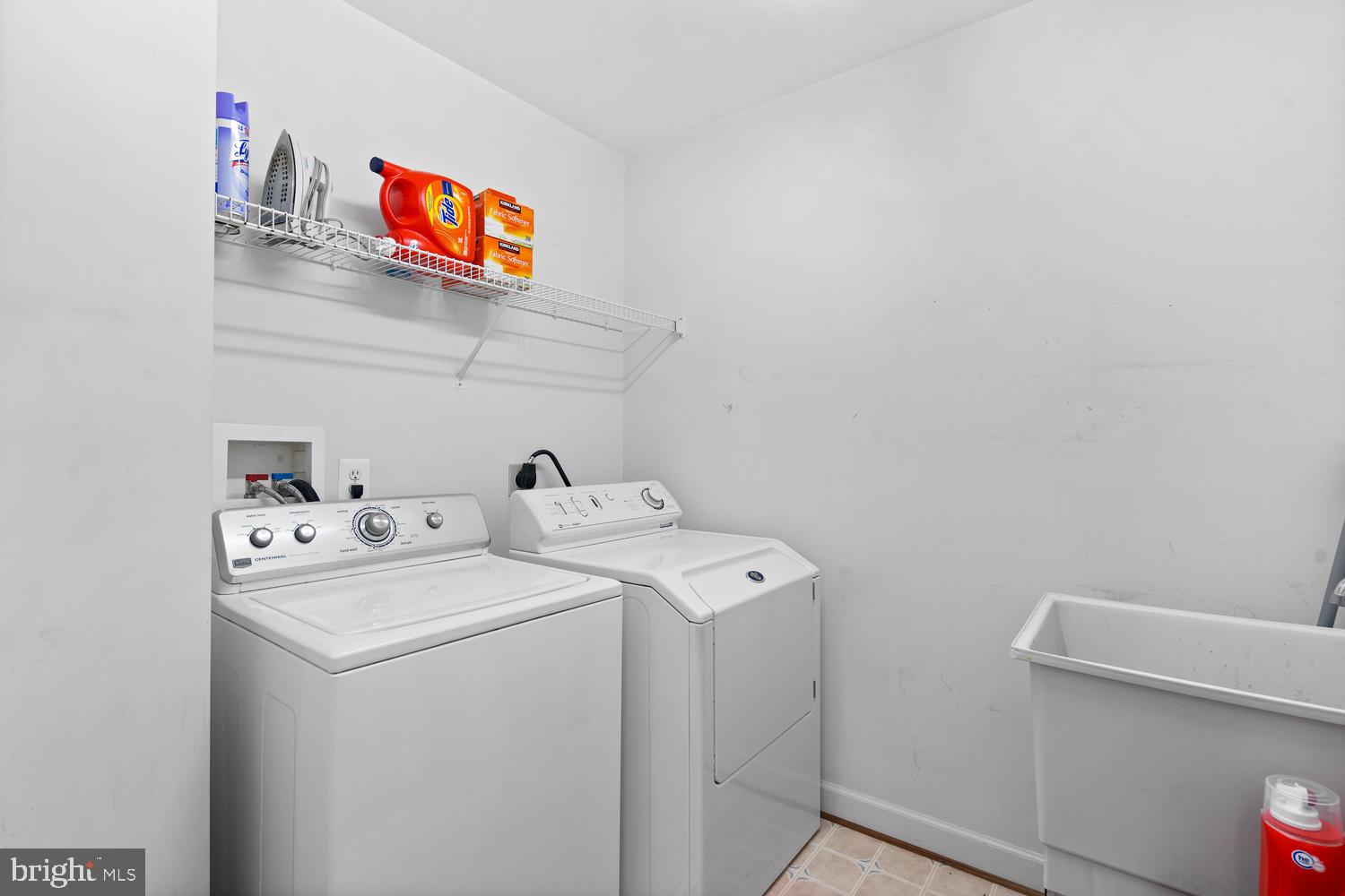 SUMNER GROVE PLAT 1> - Residential