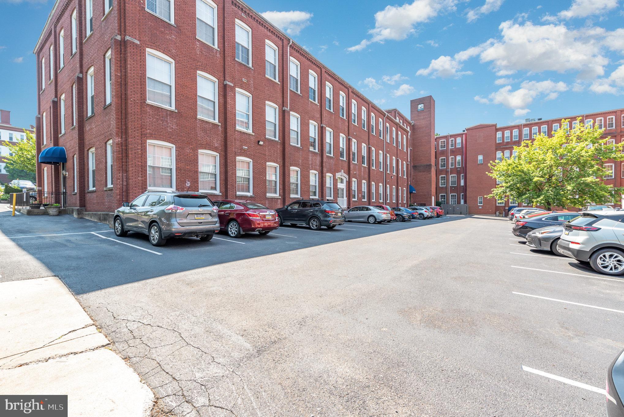 CLOCK TOWERS - Residential