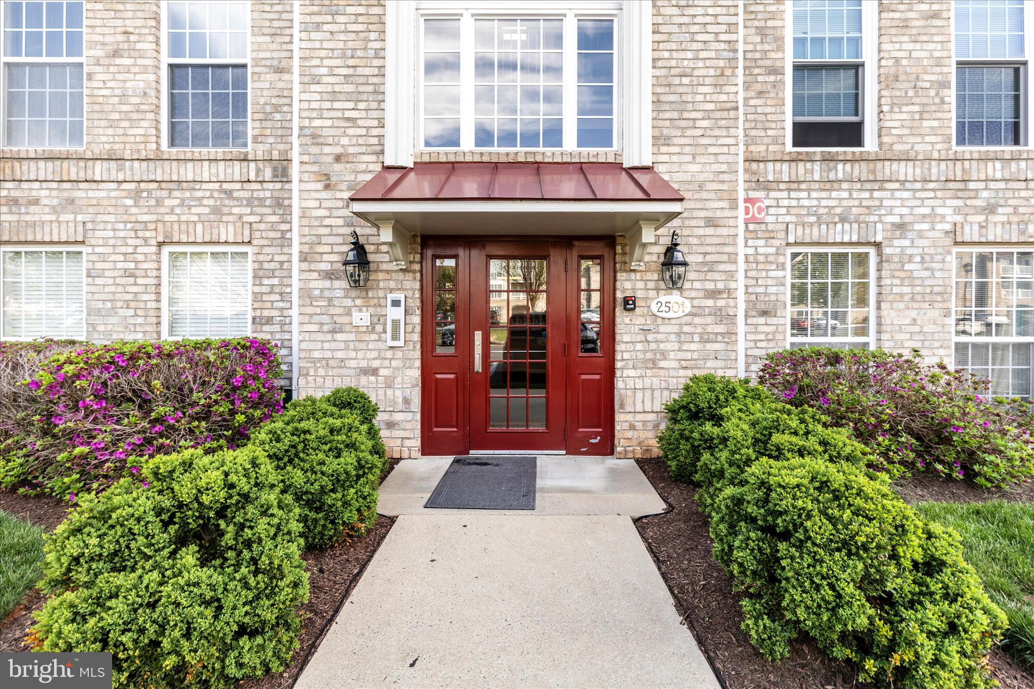 ECHO GLEN - Residential