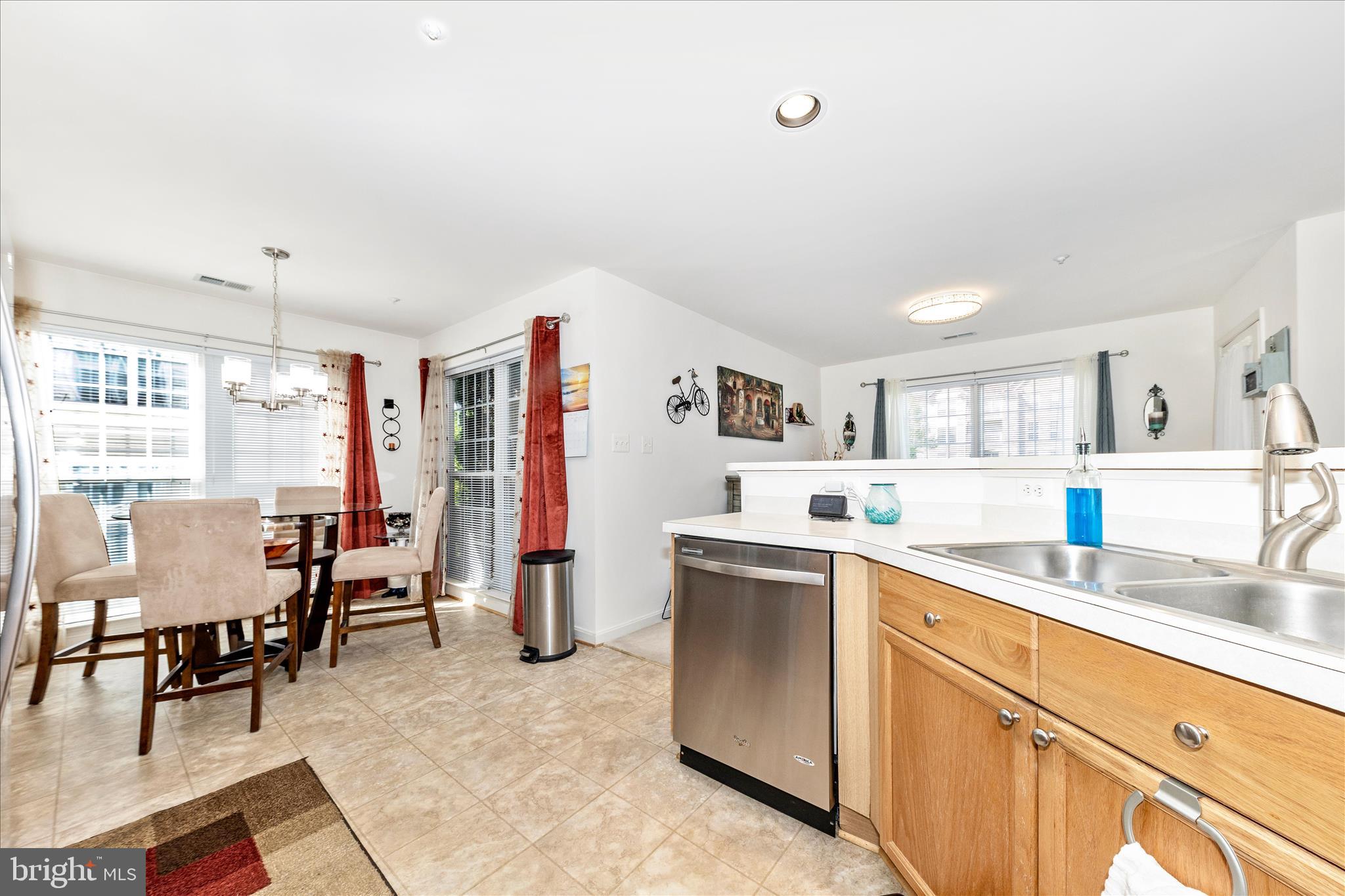 ECHO GLEN - Residential