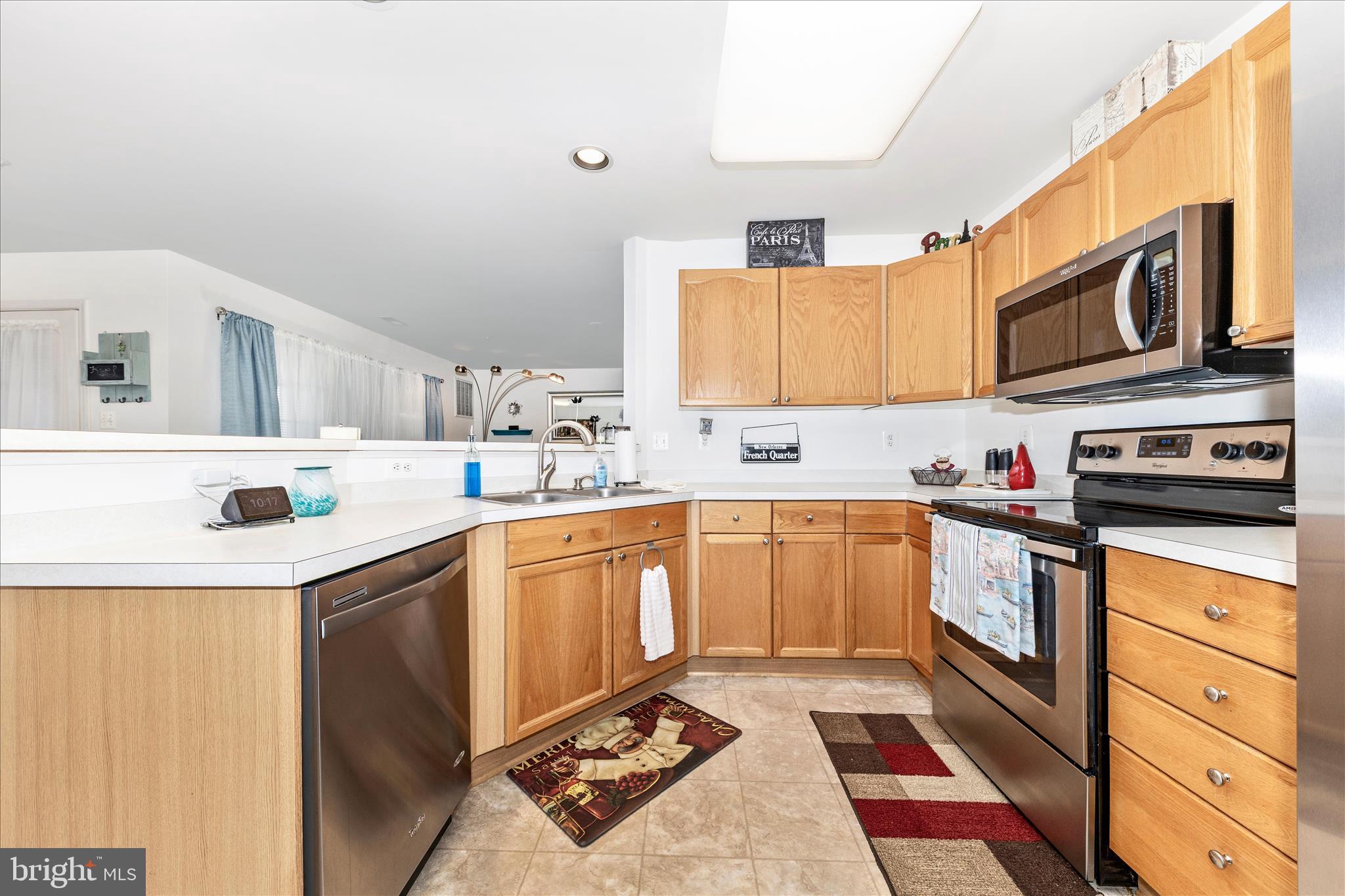 ECHO GLEN - Residential