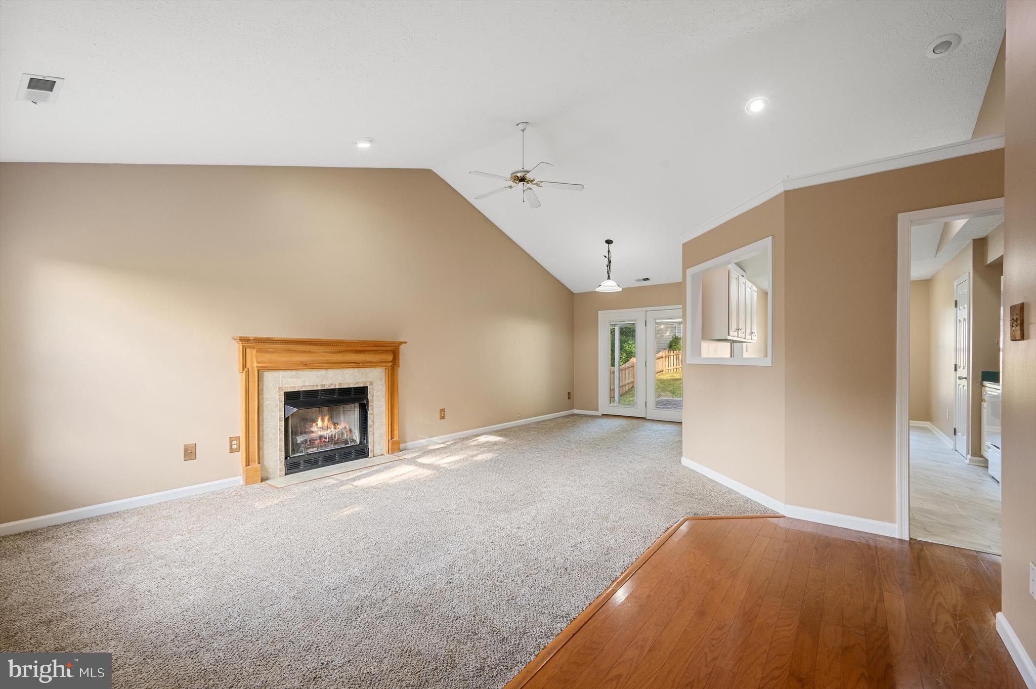 LIMESTONE TERRACE - Residential