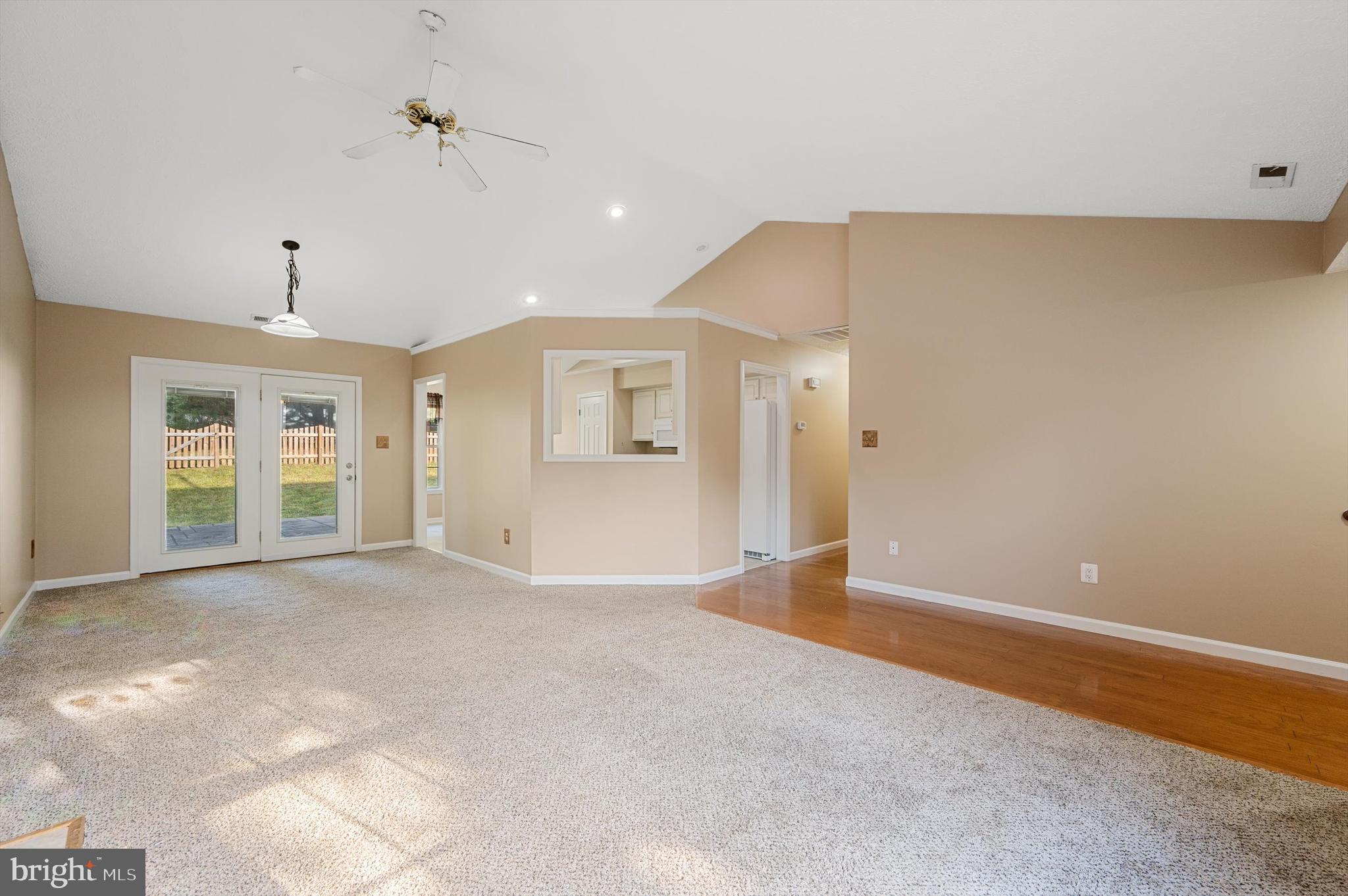 LIMESTONE TERRACE - Residential