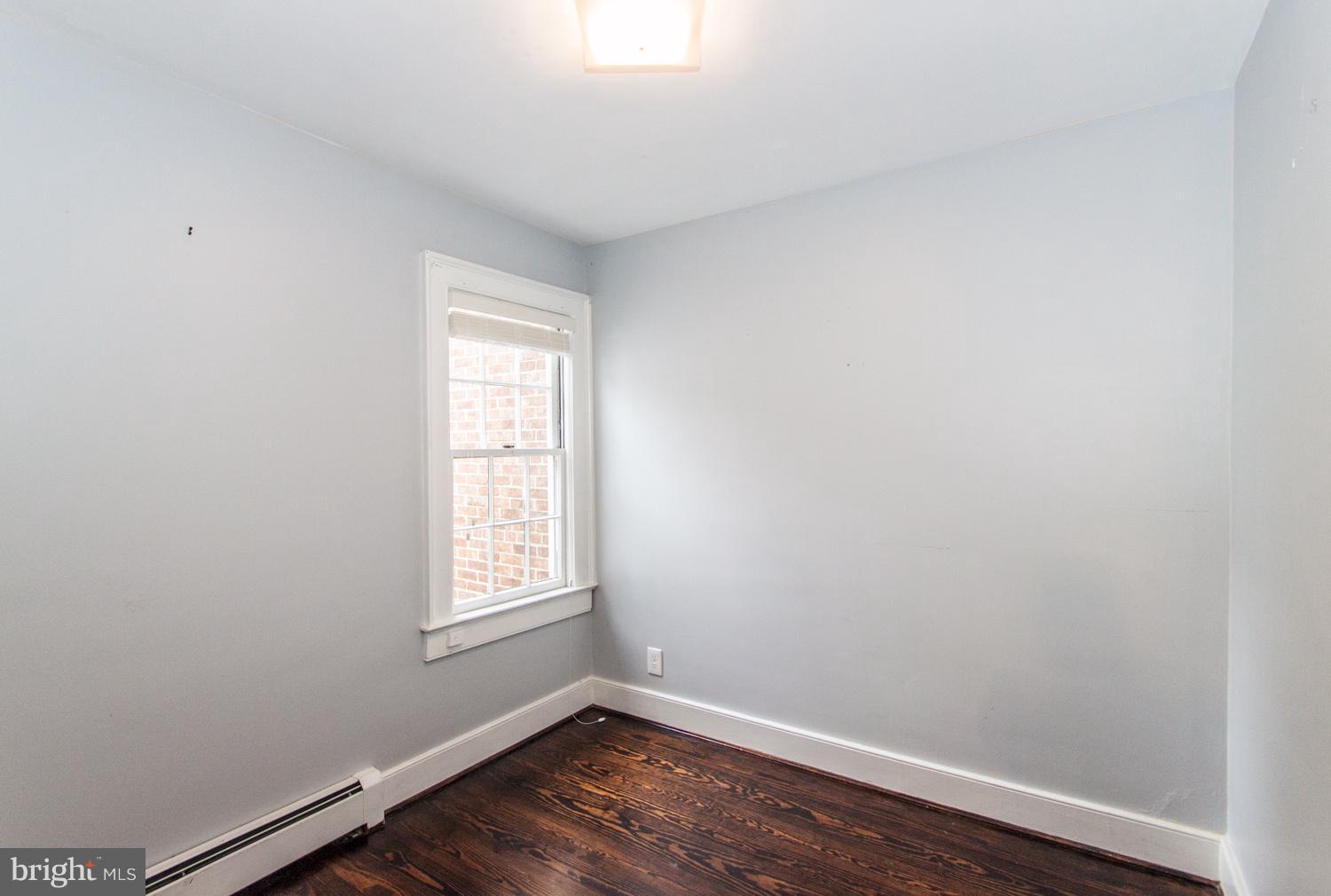 OLD TOWN - Residential Lease