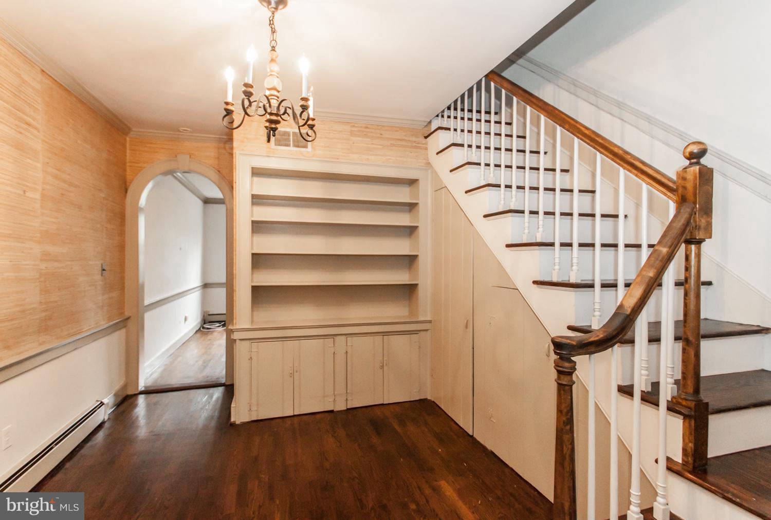 OLD TOWN - Residential Lease