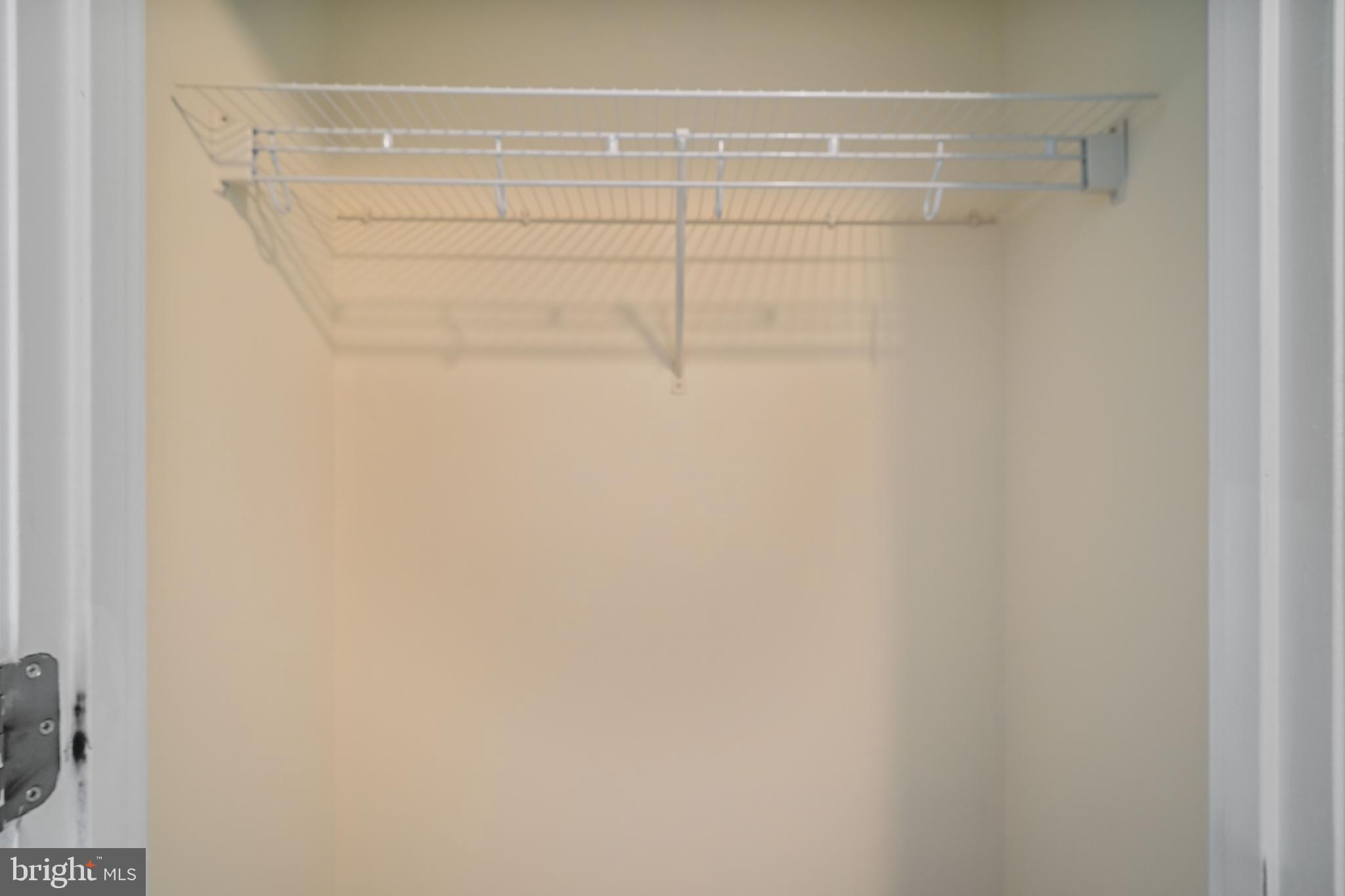 CLARENDON 1021 - Residential Lease