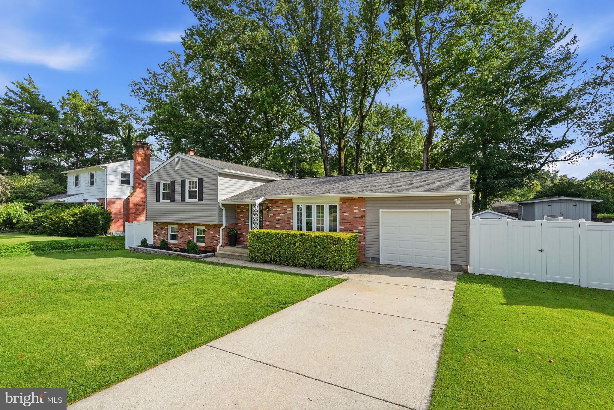 7023 ASHBURY DRIVE