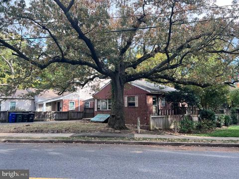 205 S PERSHING DRIVE ARLINGTON VA 22204