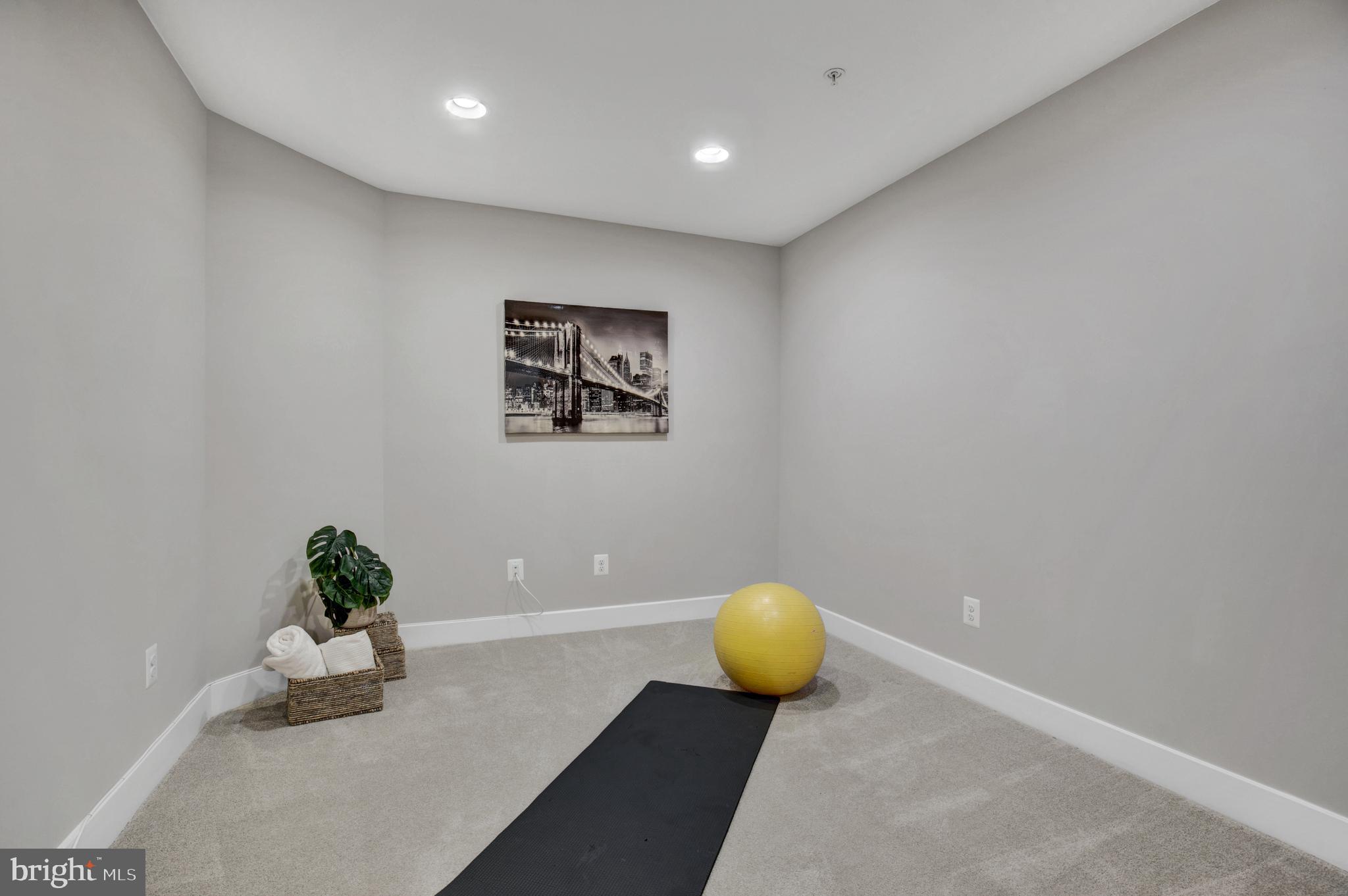 BALLSTON - Residential