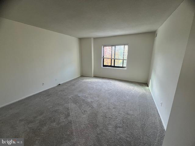 WATERGATE AT LANDMARK - Residential Lease