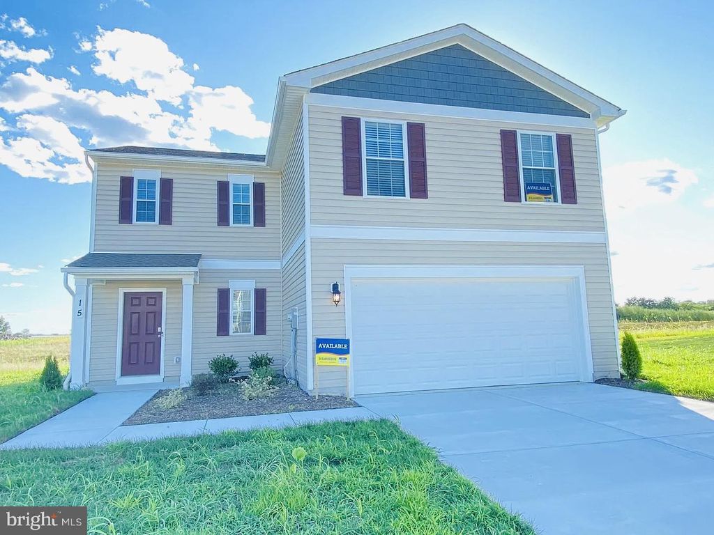 Photo of 15 Smokehouse Rd, CARLISLE, PA 17013 (MLS # PACB2050040)