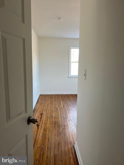 FLORIS DOWNS - Residential Lease