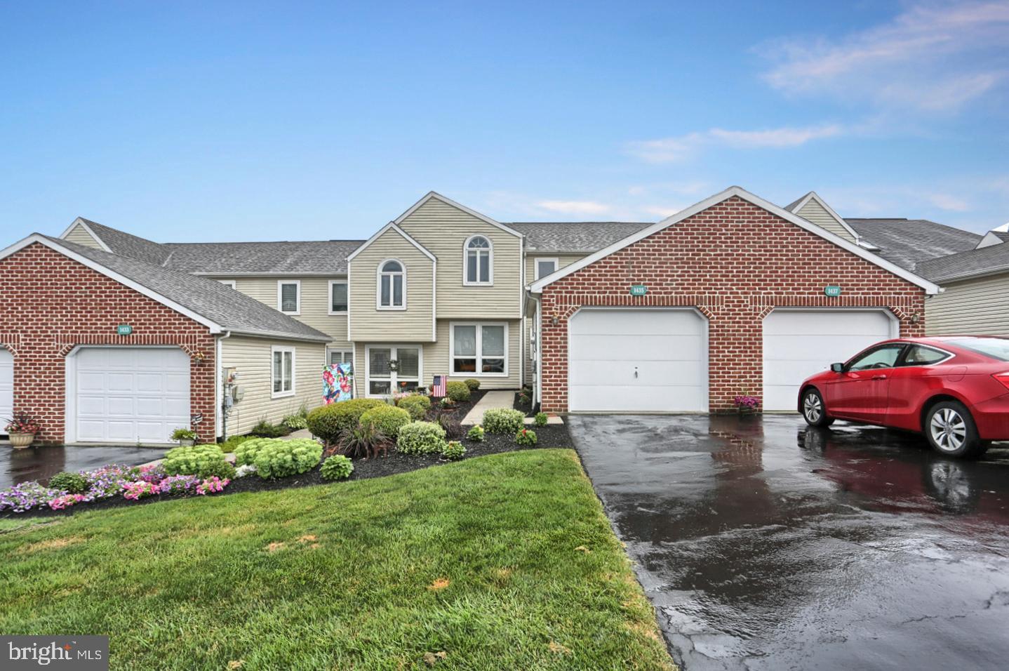 BEACON HILL - Residential