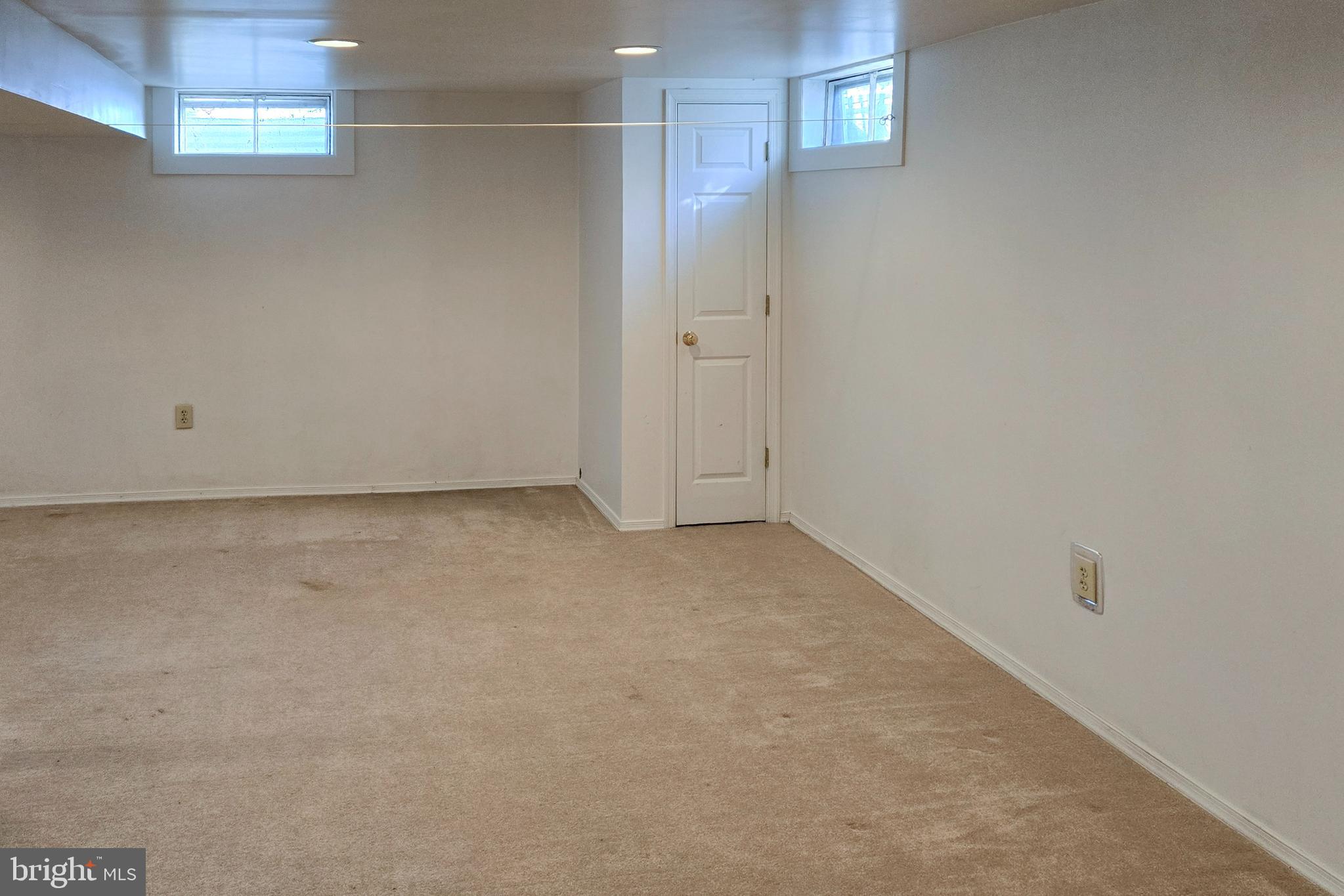 EAST PETERSBURG - Residential