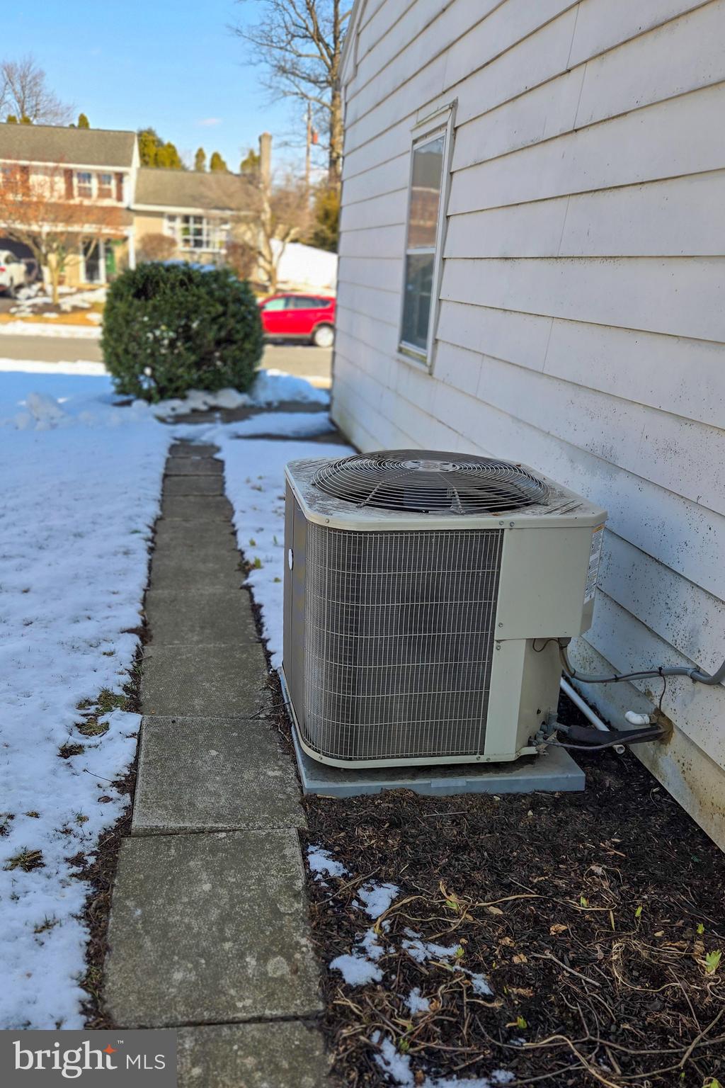 EAST PETERSBURG - Residential