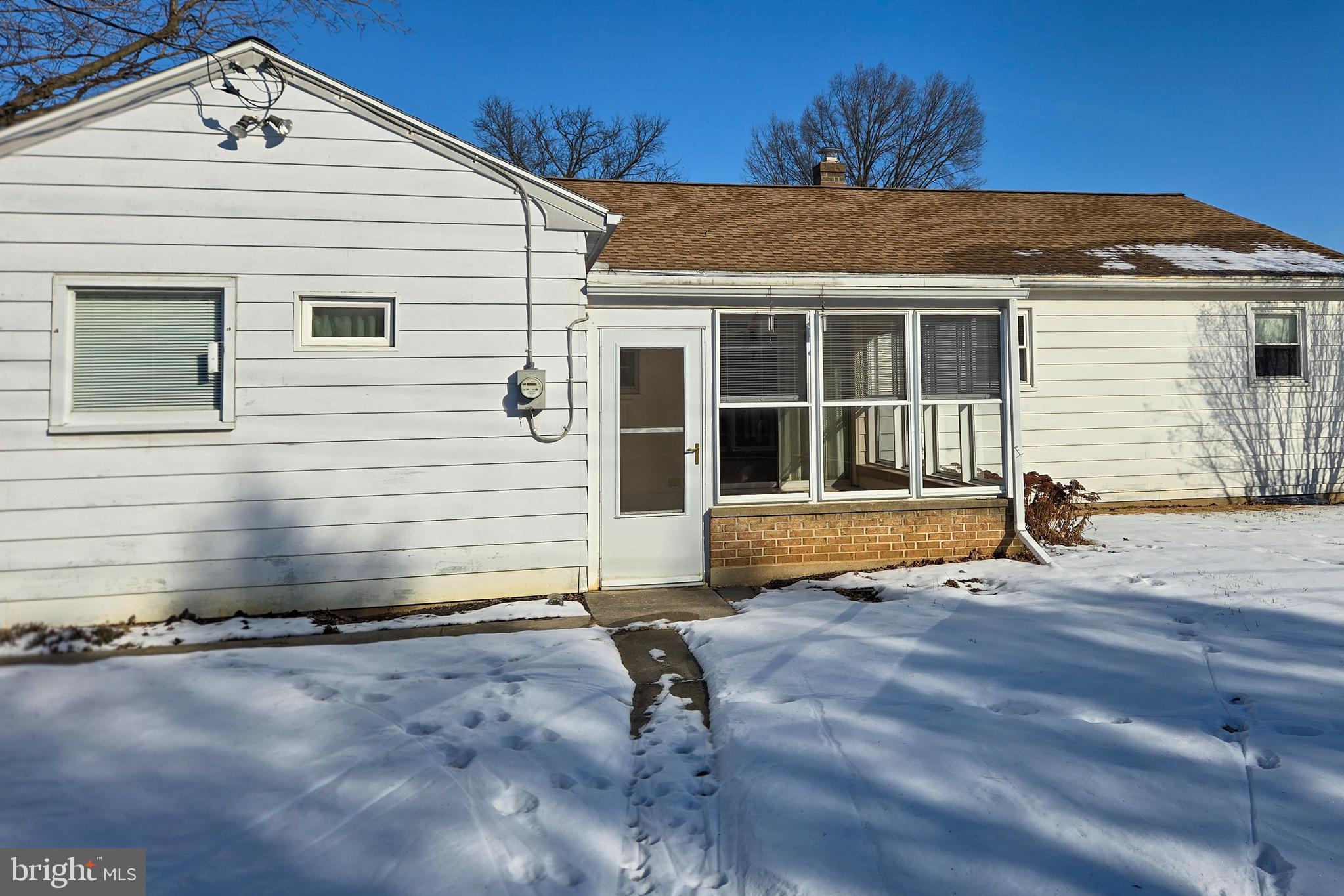 EAST PETERSBURG - Residential