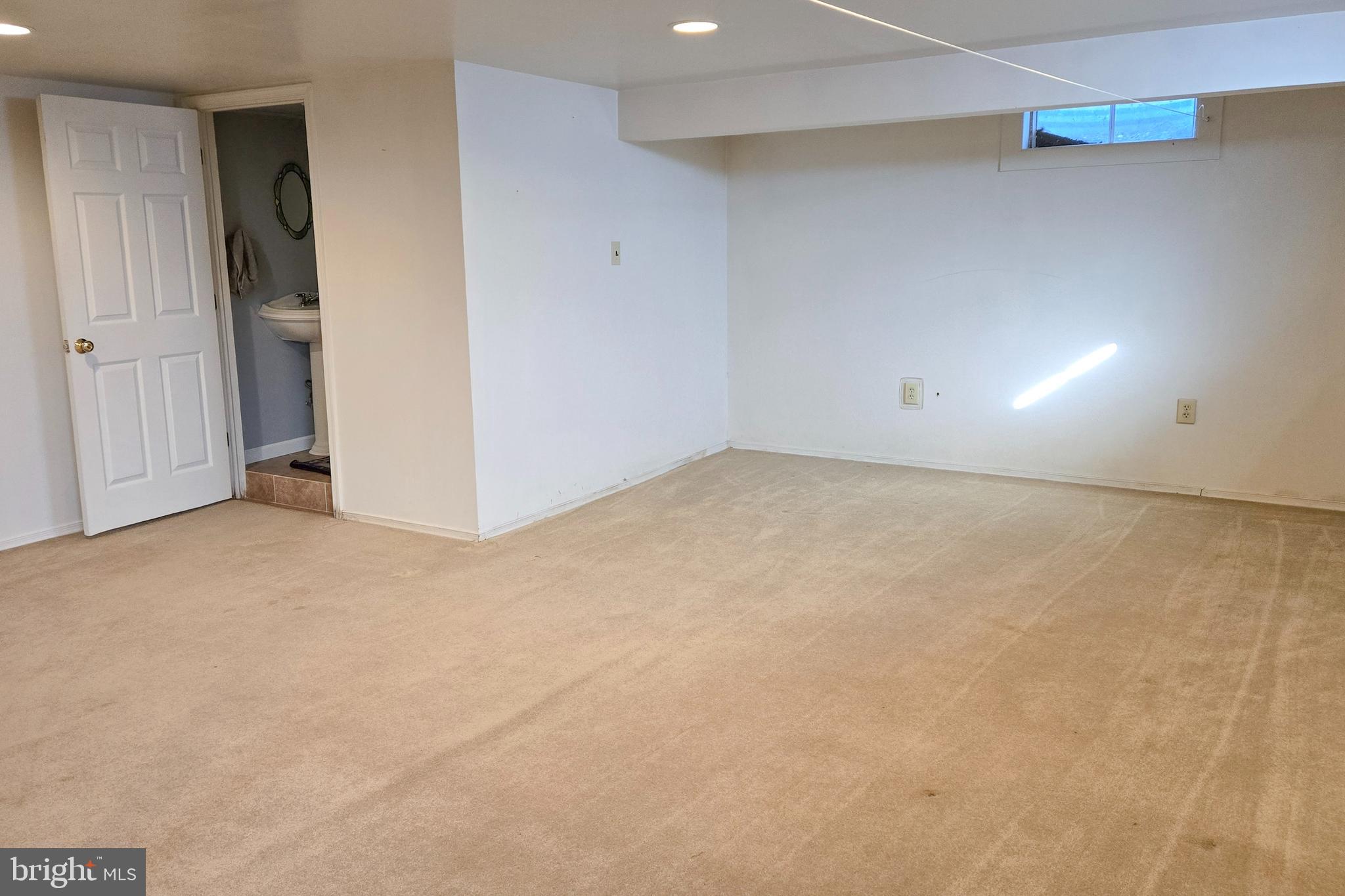 EAST PETERSBURG - Residential