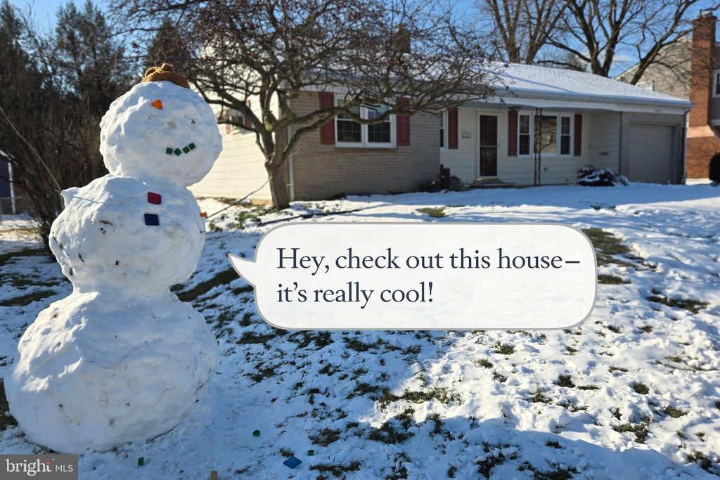 Photo of 1980 Larch Avenue, EAST PETERSBURG, PA 17520 (MLS # PALA2082334)