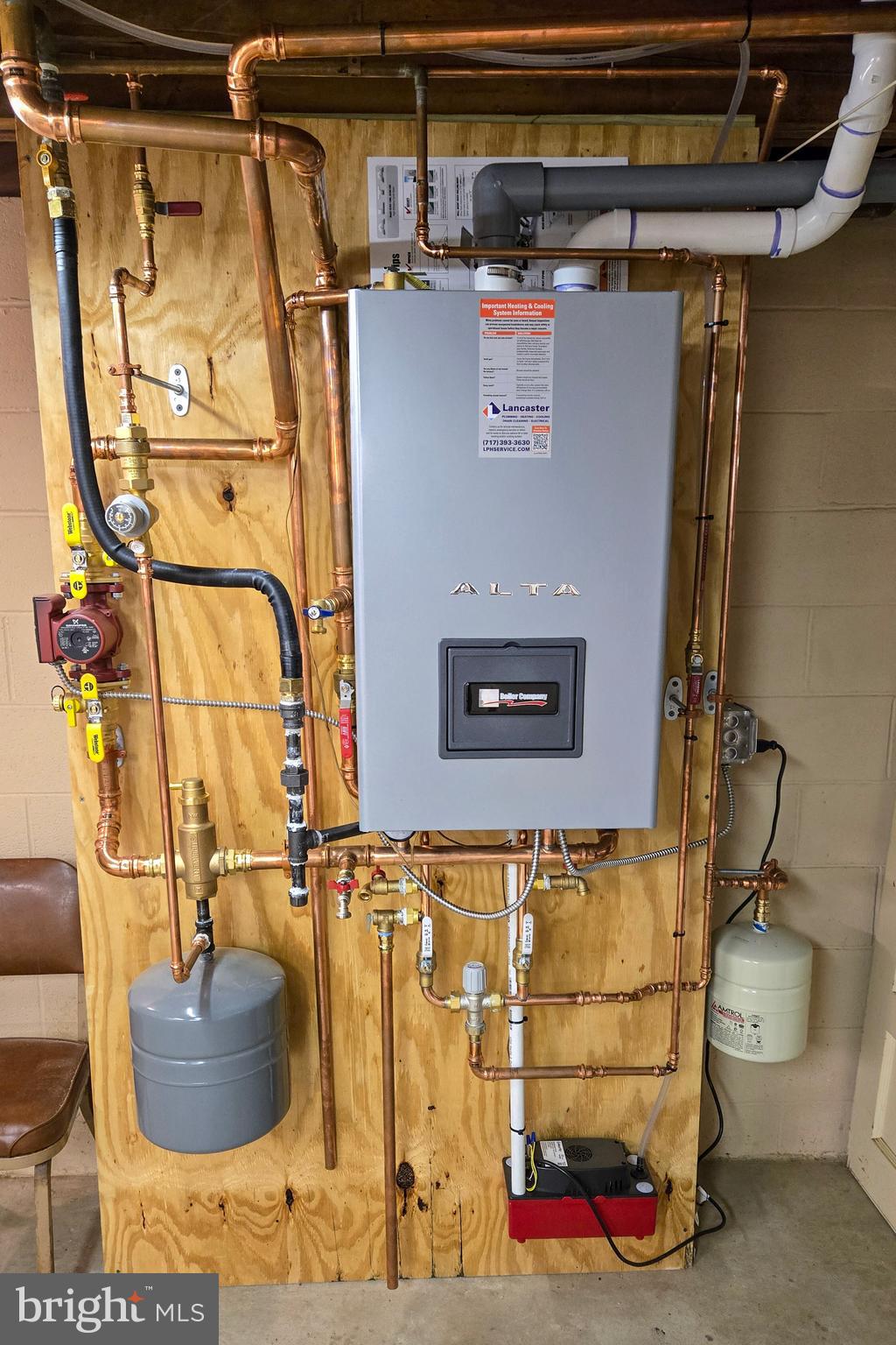 EAST PETERSBURG - Residential