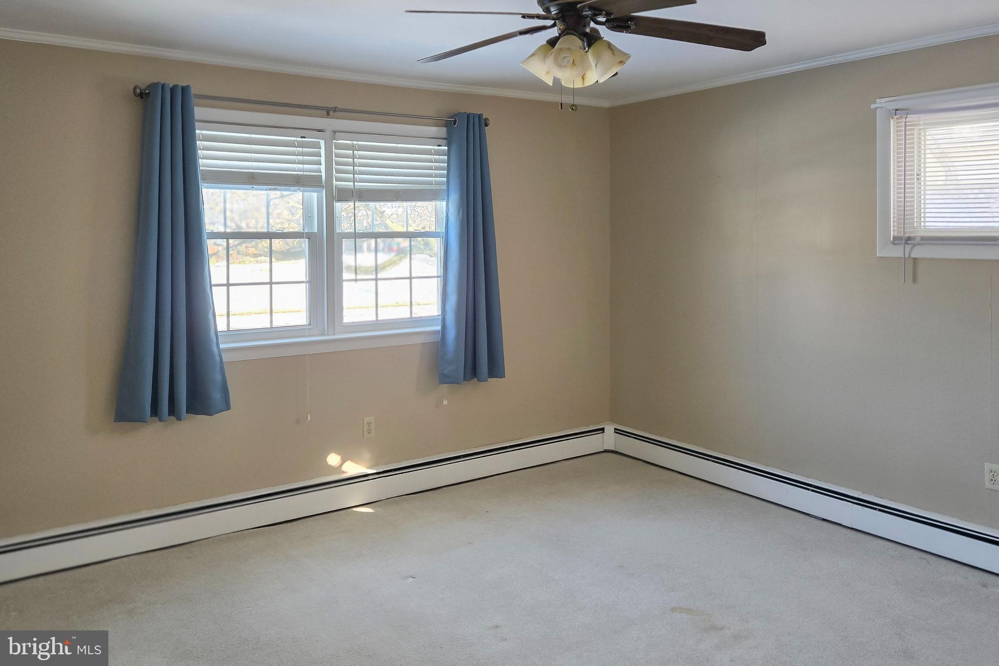 EAST PETERSBURG - Residential