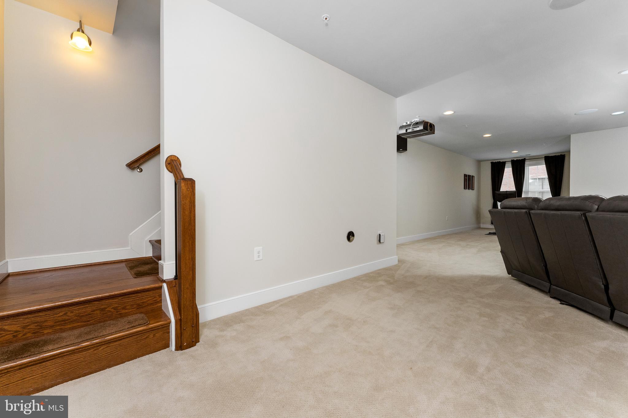 POTOMAC YARD - Residential