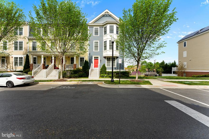 This Luxury Townhome Is Located In The Very Desirable Potomac Yard Community! This Beautiful 3 Bedroom, 3.5 Bathroom End Unit Townhome Has So Much To Offer! As You Enter The Home You Will Admire The Open Layout With Gleaming Hardwood Floors. The Gourmet Kitchen Showcases Granite Countertops, Stainless Steel Kitchenaid Appliances With A 6 Burner Gas Range, Range Hood, 3 Ovens, Built In Microwave, Dishwasher, Gorgeous Backsplash, Ample Cabinet Space, Soft Close Drawers, Double Door Pantry, Recessed & Pendant Lighting. Off The Kitchen Is The Separate Dining Area With A Sliding Glass Door That Takes You Out To The Balcony Where You Can Enjoy Your Morning Coffee Or Evening Wine. The Cozy Family Room Flows Right Into The Gourmet Kitchen & Has A Gas Fireplace, Recessed Lighting & Tons Of Windows To Let In The Natural Light. The Powder Room Is Also Conveniently Located On The Main Level. The Next Level Up Offers The Primary Suite With A Sitting Area Where You Can Relax & Enjoy A Book, Double Walk In Closets, The Spa Like Primary En-Suite With Oversized Shower & Dual Shower Heads & A Bench, A Soaking Tub, Dual Sink Vanity & Separate Toilet Room For Privacy. Down The Hall From The Primary Suite You Will Find The Laundry Room & A Office That Can Easily Be Converted Into A 4th Bedroom By Adding A Door. As You Continue Up The Stairs To The Upper Level You Will Find Another Living Area With A Gas Fireplace, A Wet Bar With A Wine Cooler, Full Bathroom & 2 Generously Sized Bedrooms. The Fully Finished Basement Has A Large Recreation Room With A Projector, Theatre Screen, Surround Sound, A Bump Out Area For Workout Equipment Or Craft Area, A Full Bathroom & Storage. Walk Out Of Your Basement Into Your Fenced In Backyard With A Stone Patio Great For Entertaining And Just Hanging Out With The Family.  There Are Two Assigned Parking Spots, Plenty Of Open/Visitor Spots & Street Parking. Location, Location, Location!!! Enjoy Walking To The Amazing Shops & Restaurants In Del Ray! Also Conveniently Located Close To Crystal City, Pentagon City, Parks & More! You Are Less Than A 10 Minute Drive To Old Town & Reagan National Airport, & About 2 Miles From Amazon HQ2 . Potomac Yard Metro Station Is Expected To Be Completed & Open In May 2023 As Well As Virginia Tech's Innovation Campus Being Completed In 2024.