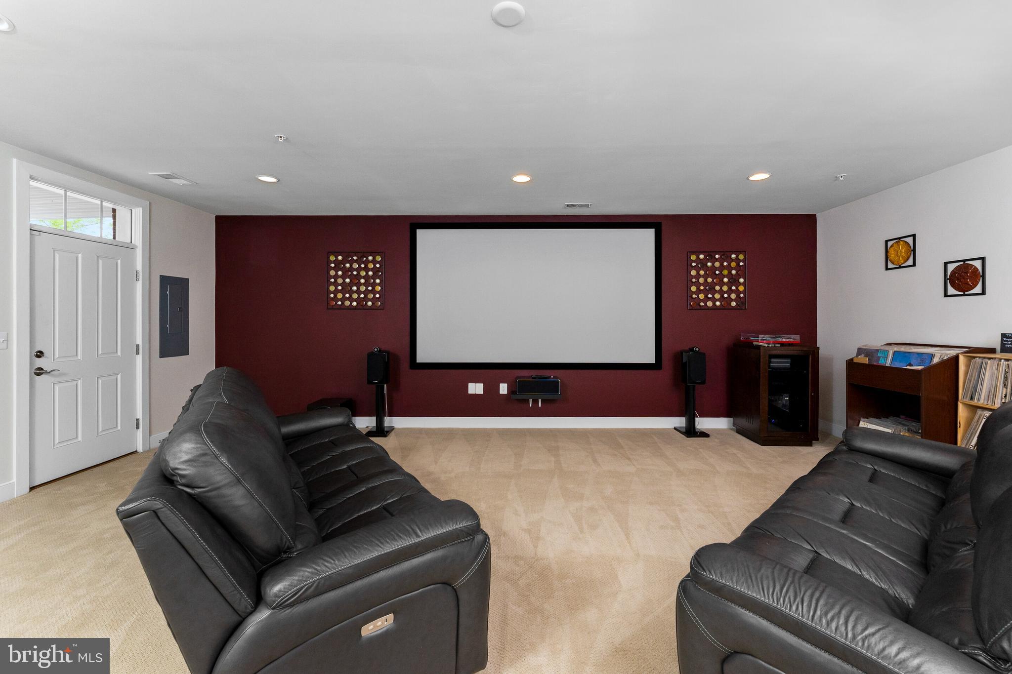 POTOMAC YARD - Residential