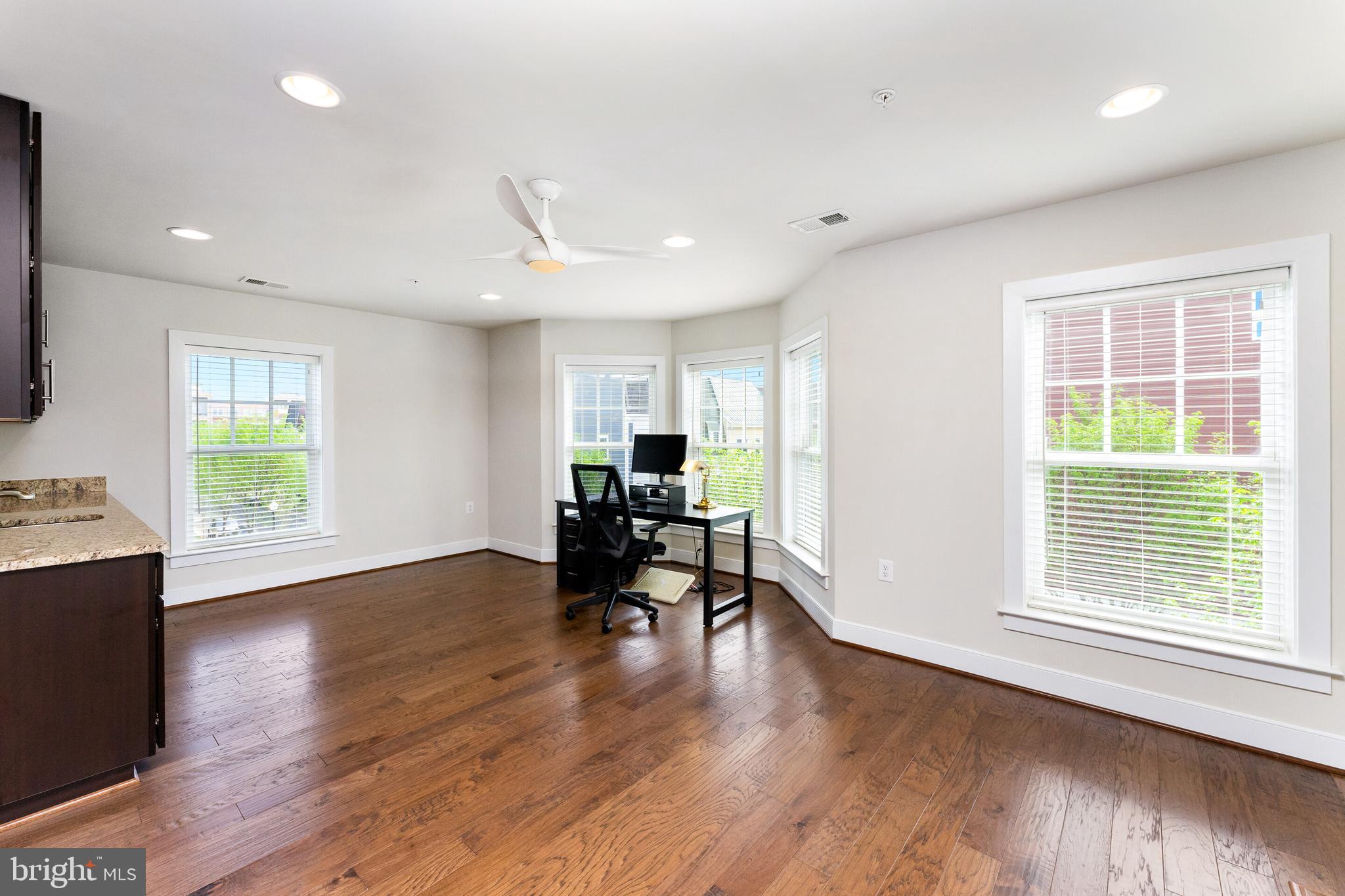 POTOMAC YARD - Residential