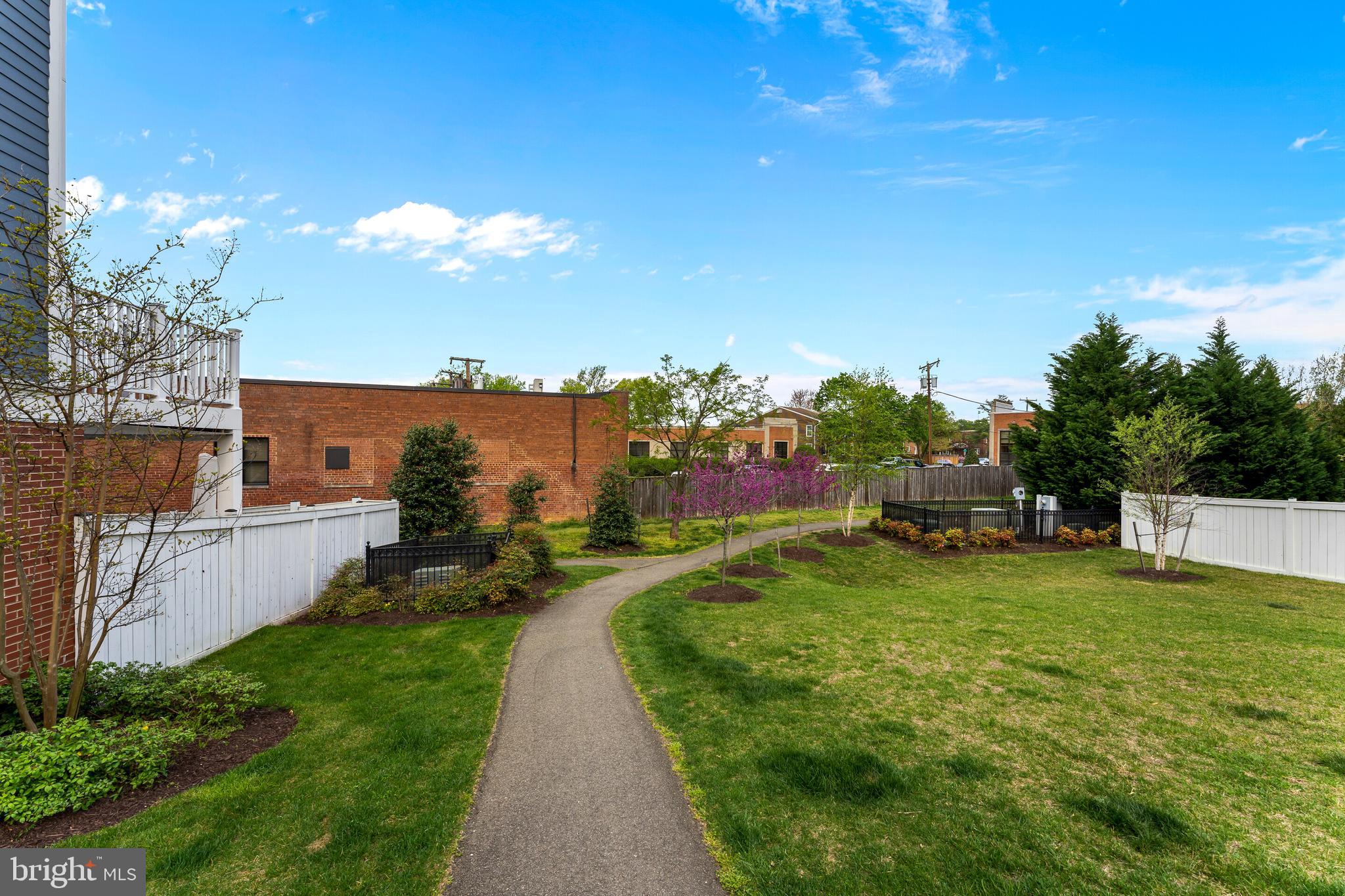 POTOMAC YARD - Residential