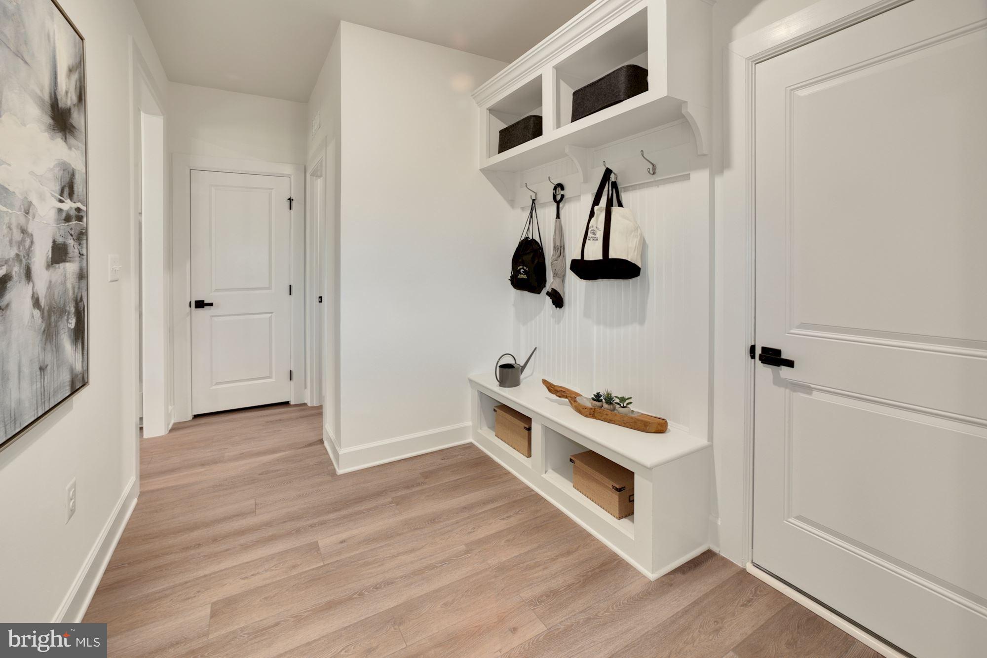 CEDAR CREEK - Residential