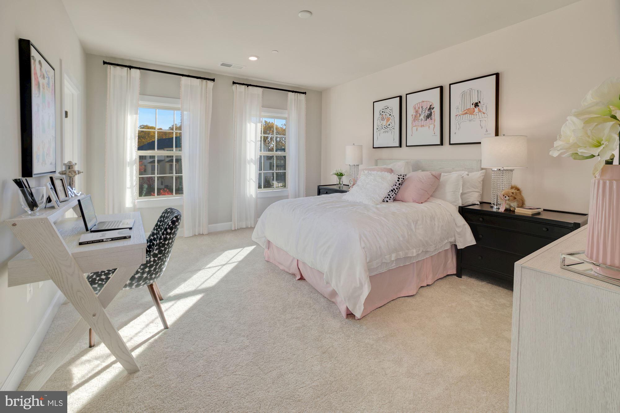 CEDAR CREEK - Residential