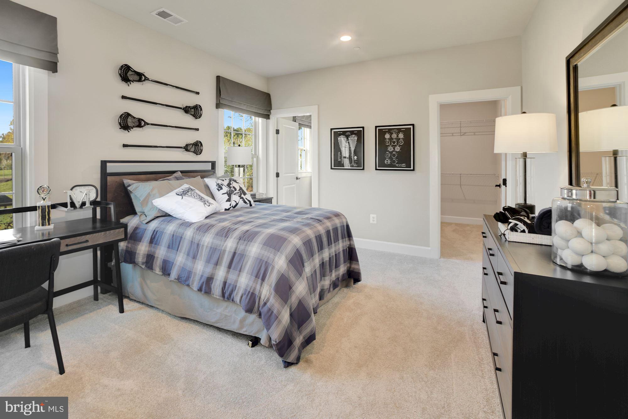 CEDAR CREEK - Residential