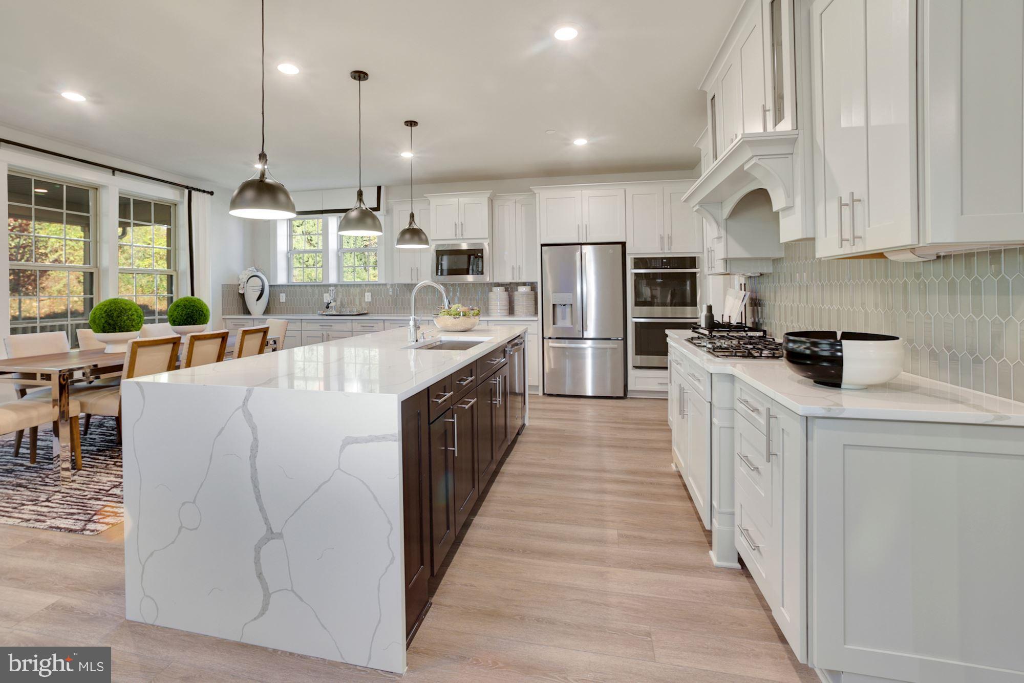 CEDAR CREEK - Residential