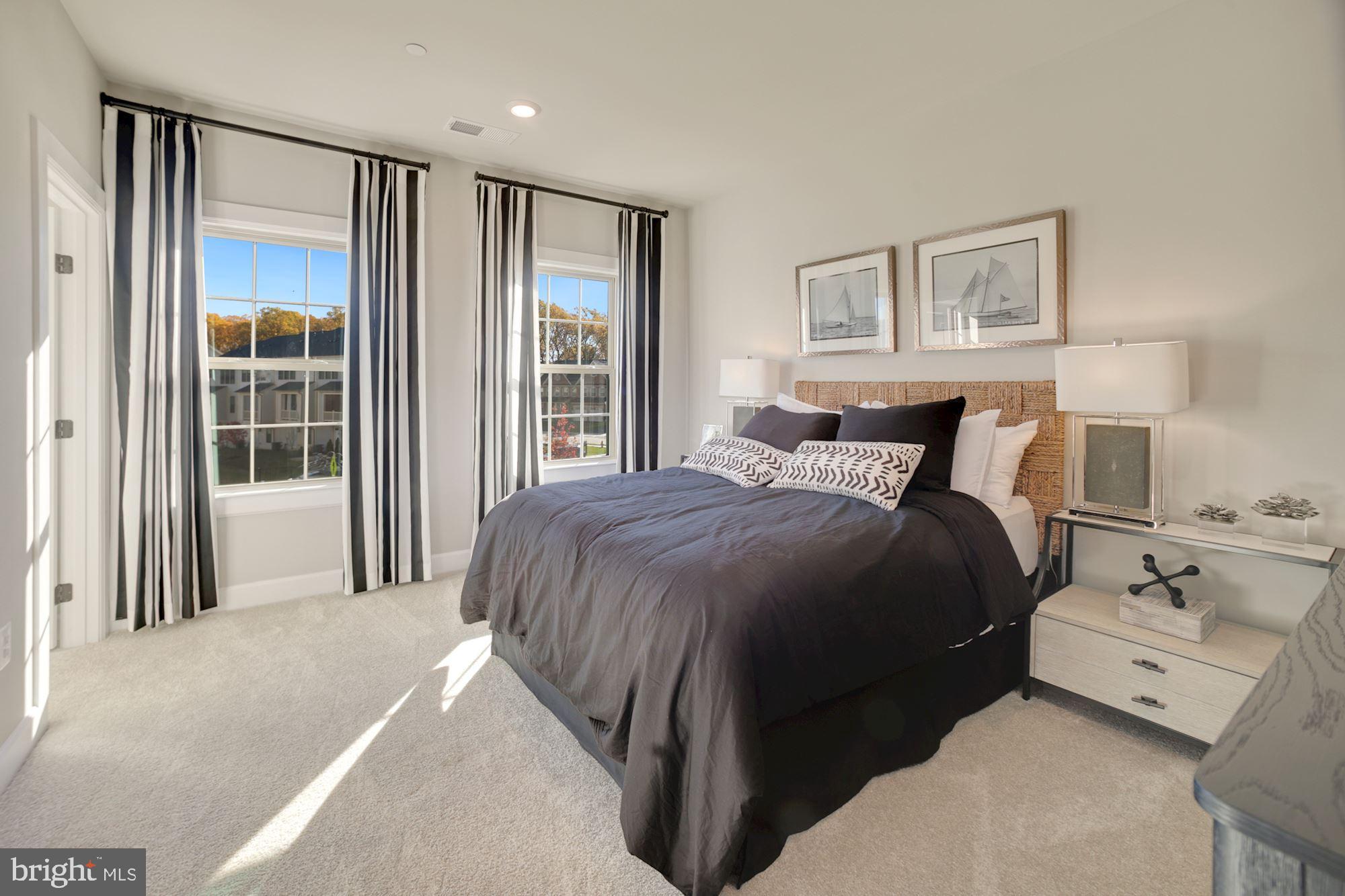 CEDAR CREEK - Residential