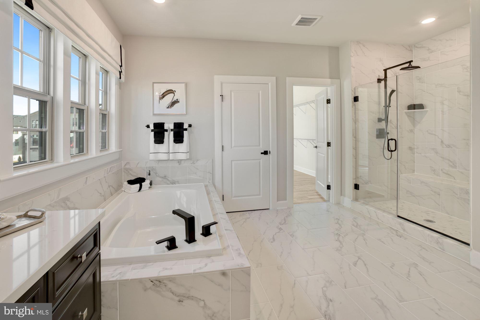 CEDAR CREEK - Residential