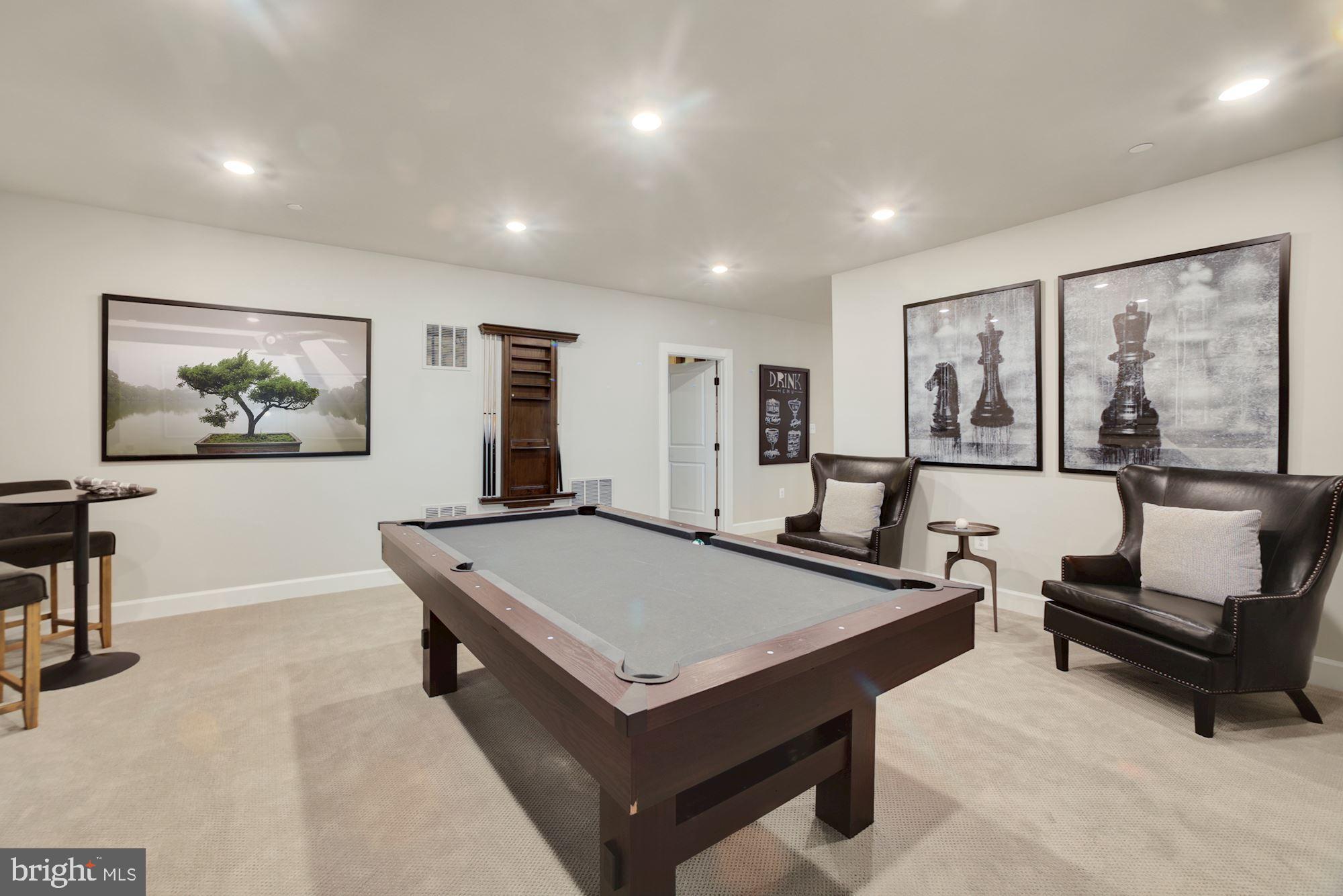 CEDAR CREEK - Residential