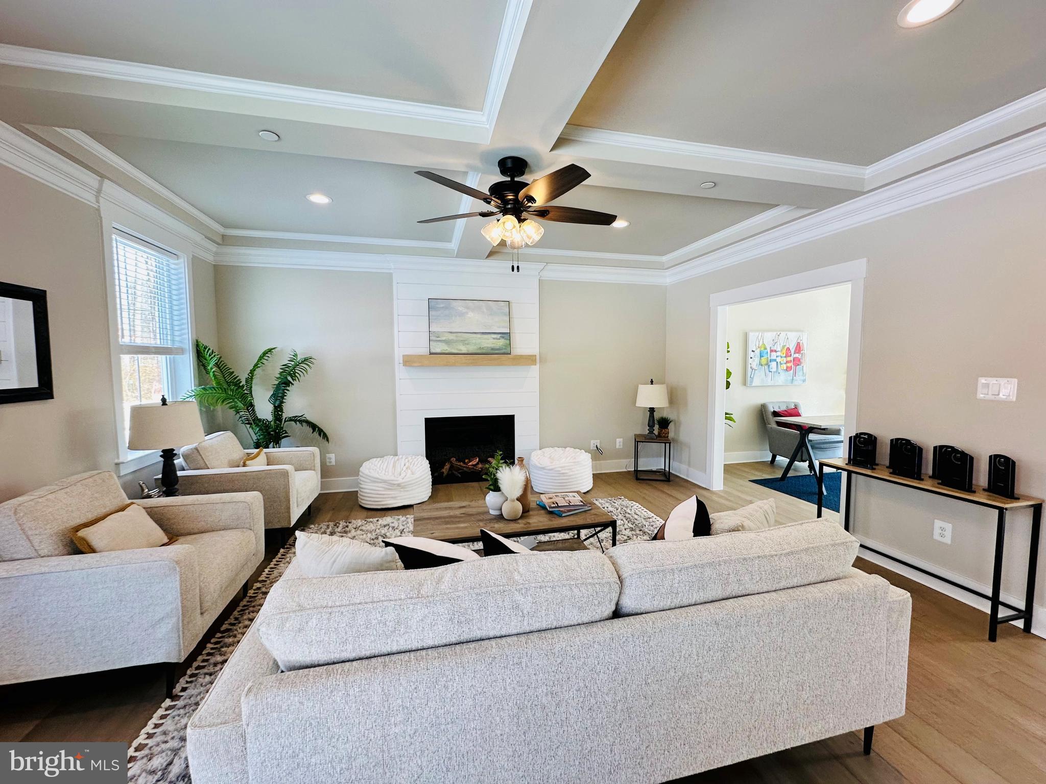 WATERS EDGE - Residential