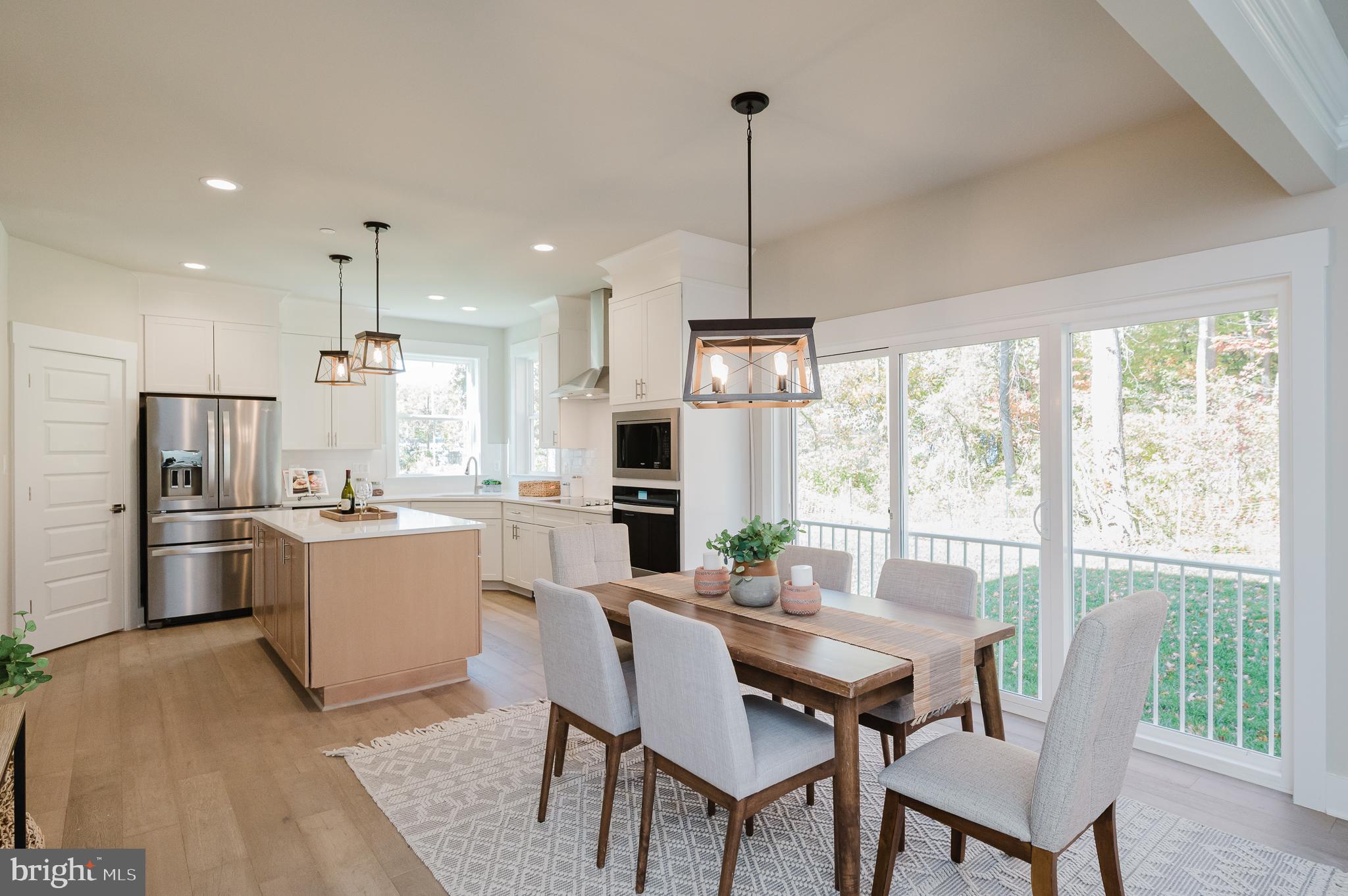 WATERS EDGE - Residential