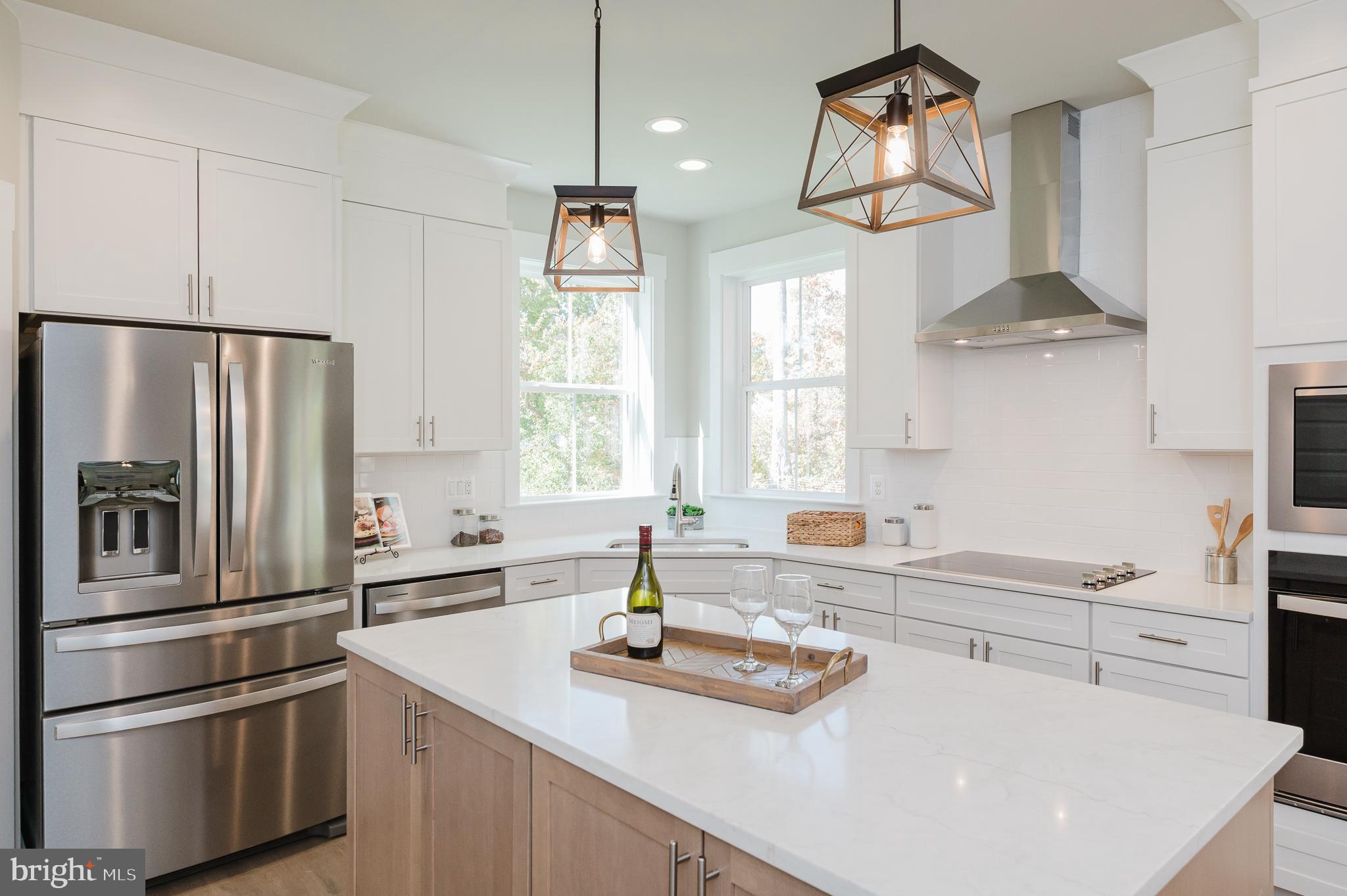 WATERS EDGE - Residential