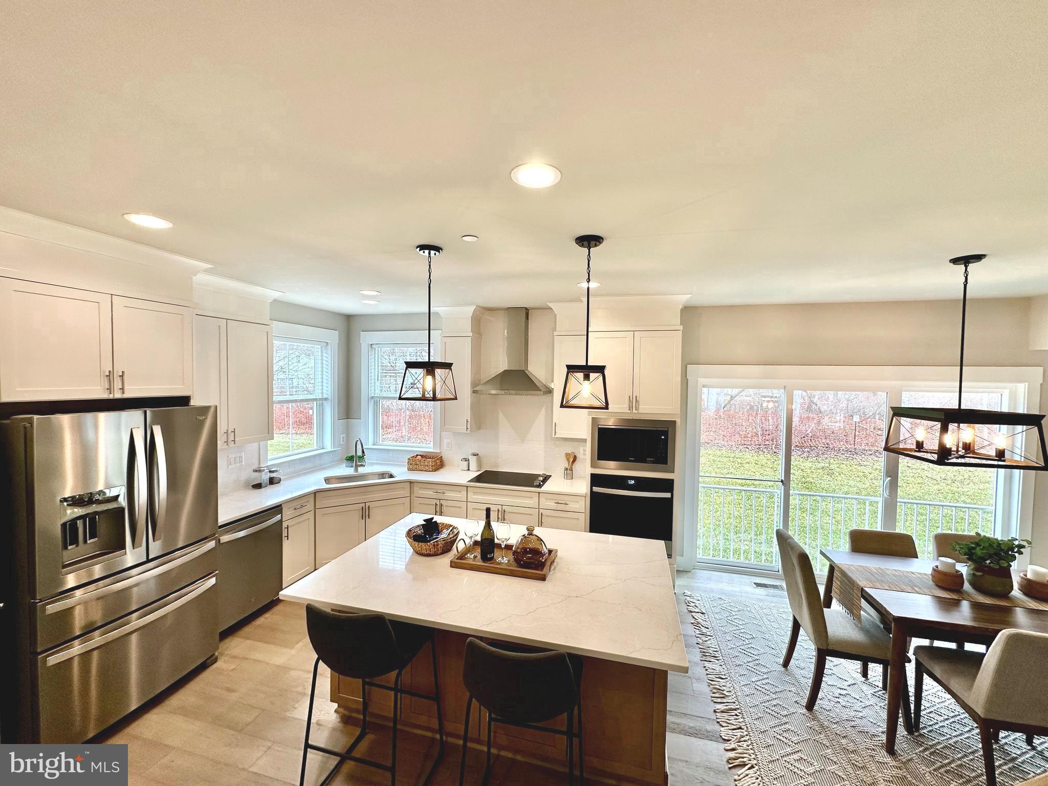 WATERS EDGE - Residential