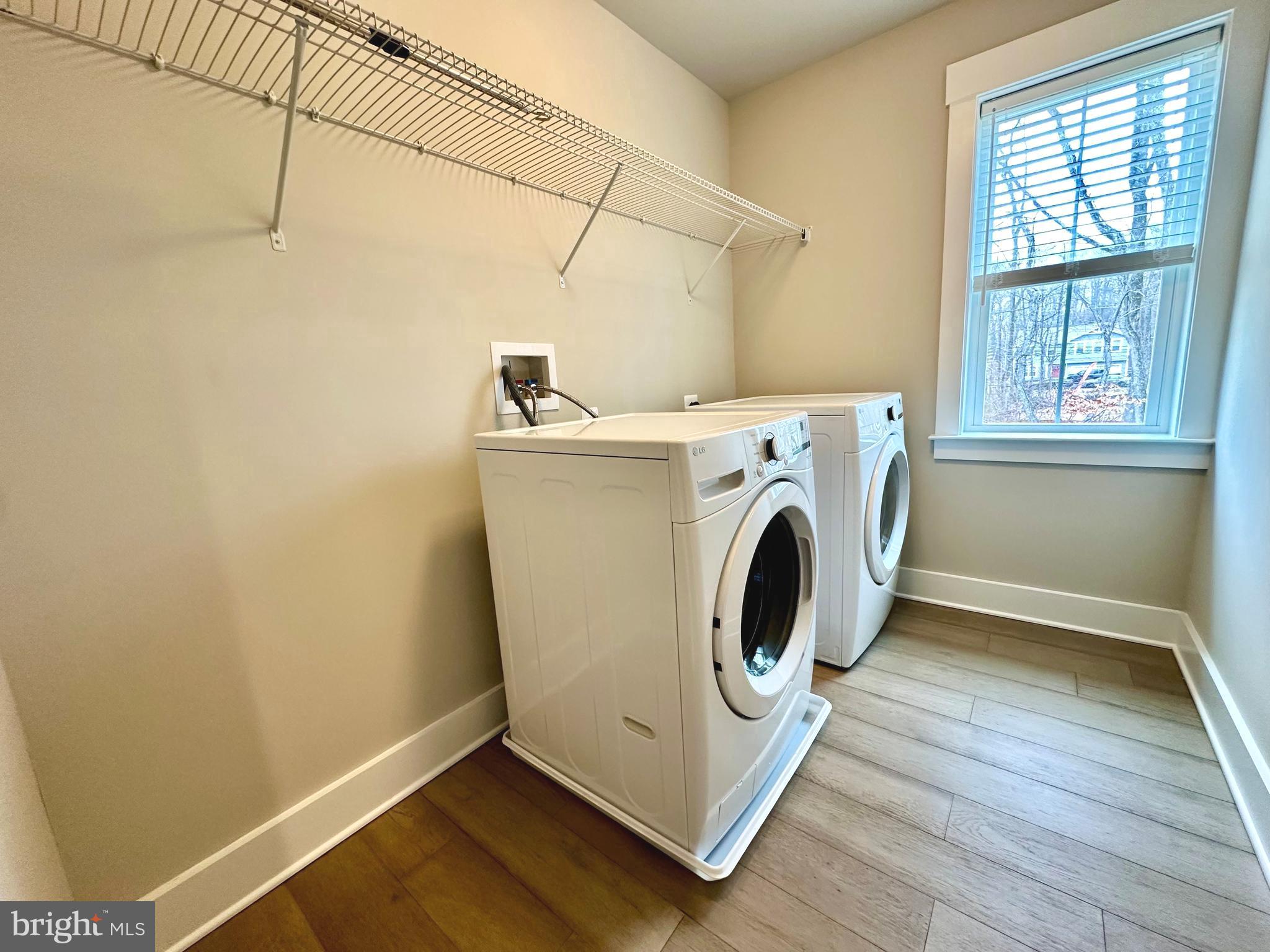 WATERS EDGE - Residential