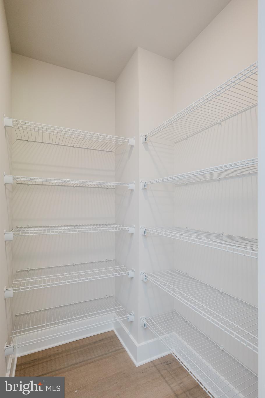 WATERS EDGE - Residential